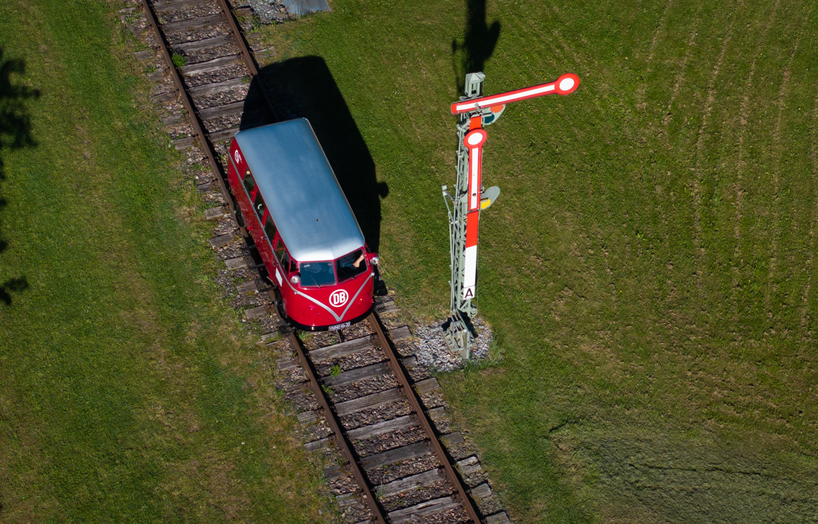 Klv-20 Volkswagen Bulli ferrocarril