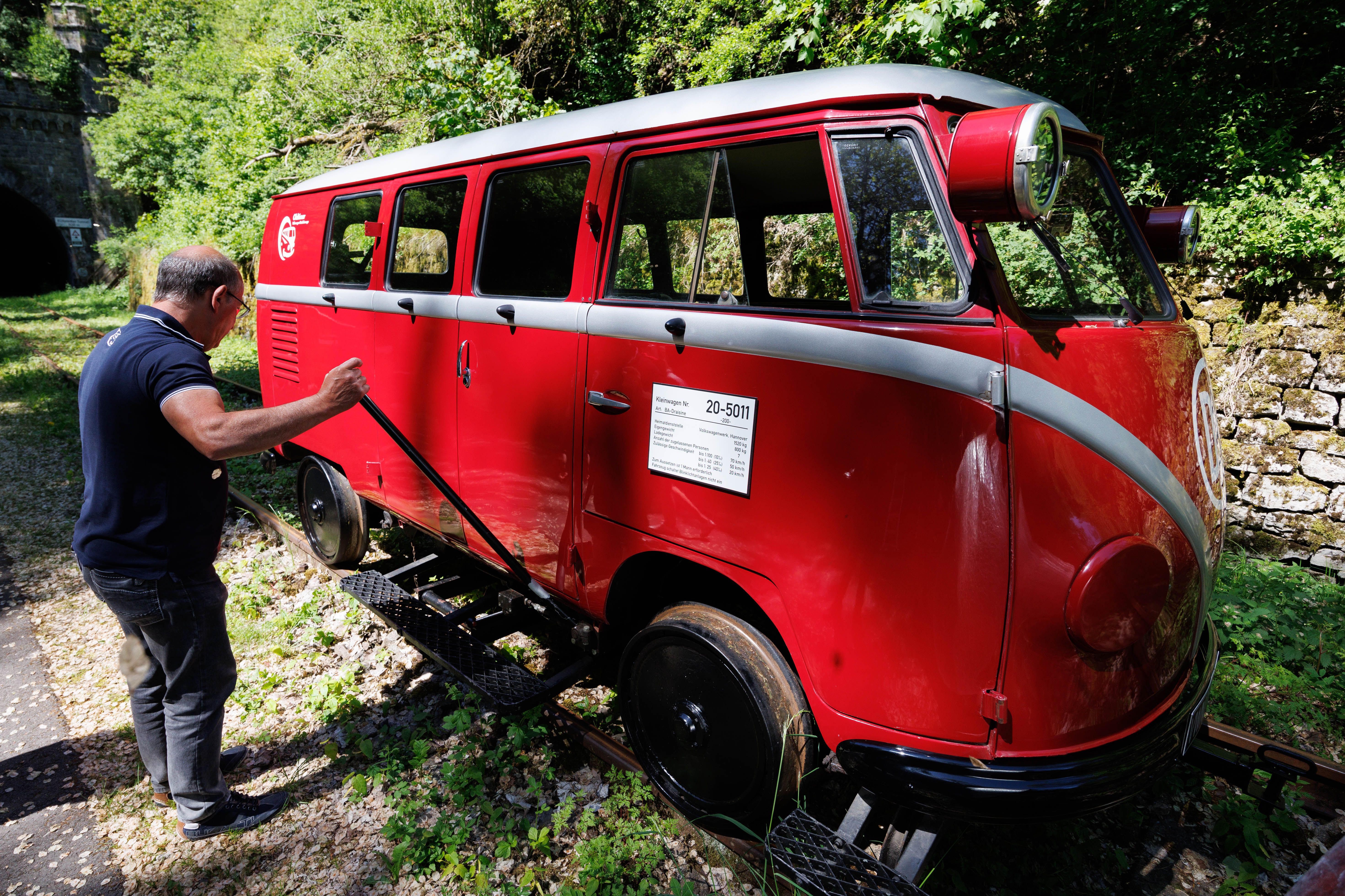 Klv-20 Volkswagen Bulli ferrocarril