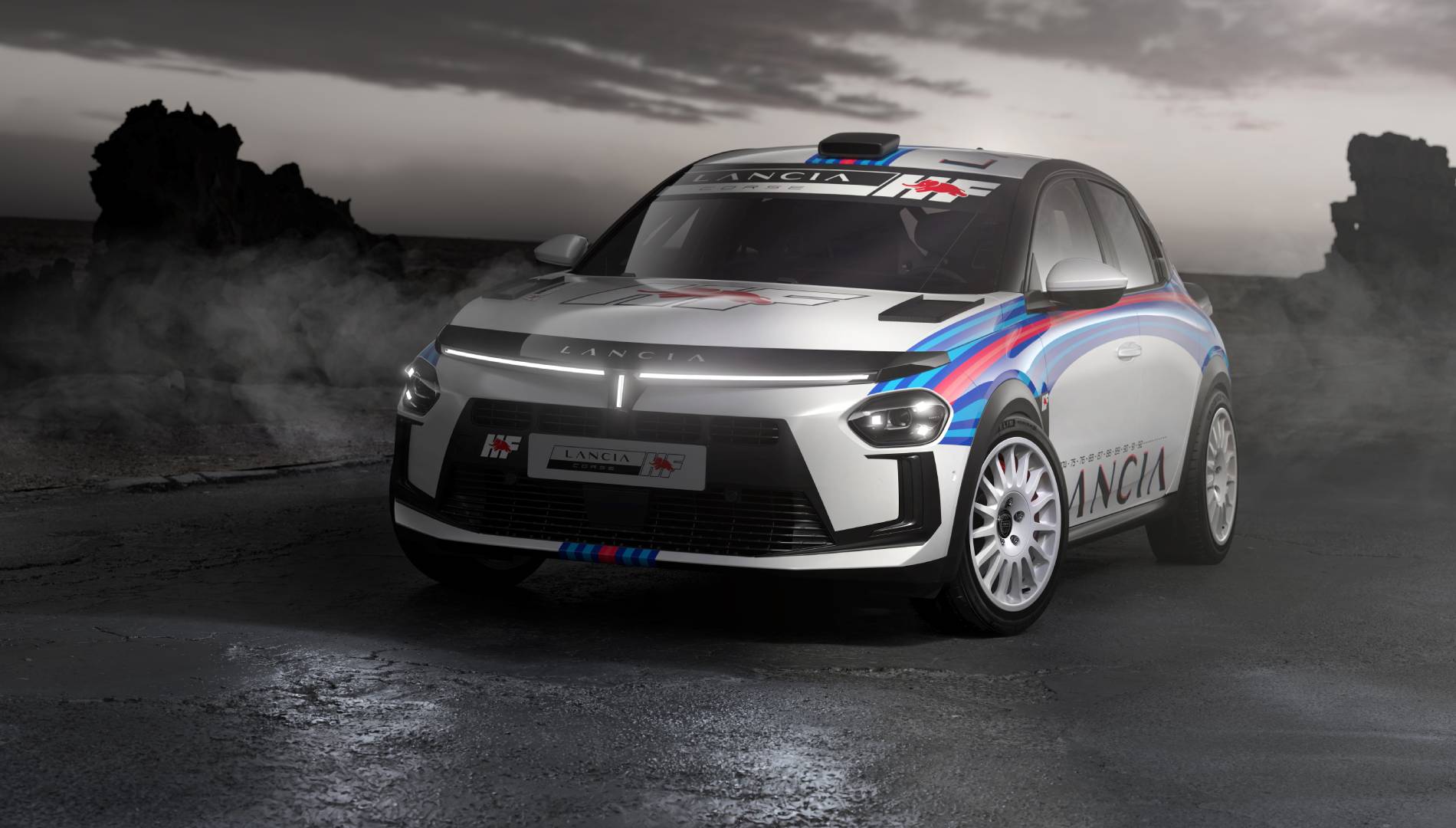 Lancia volverá a los rallyes con el Ypsilon HF y los colores que recuerdan al Delta de Carlos Sainz