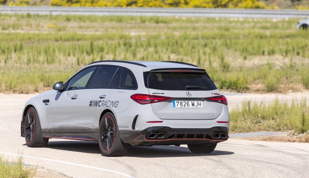 Mercedes C63 AMG e-Performance Mercedes C63 AMG e-Performance