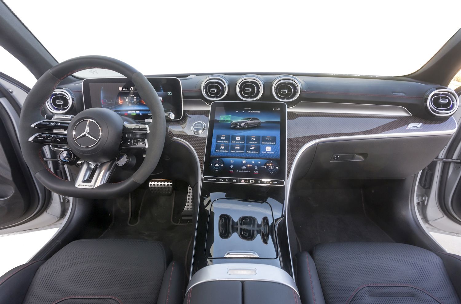 Mercedes C63 AMG e-Performance