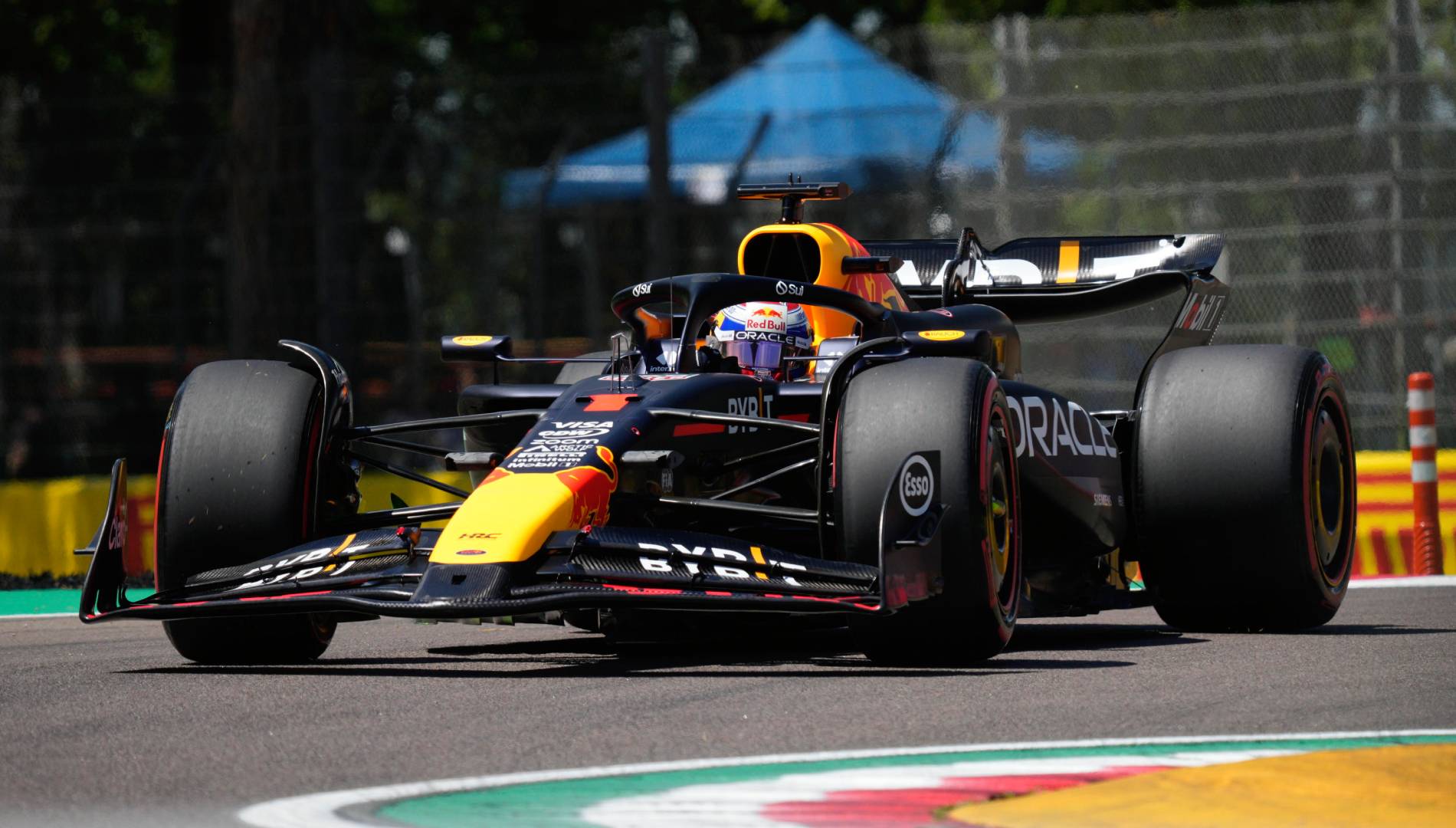 Verstappen y el renovado 'Checo' Pérez intentarán calmar las aguas para Red Bull en Canadá
