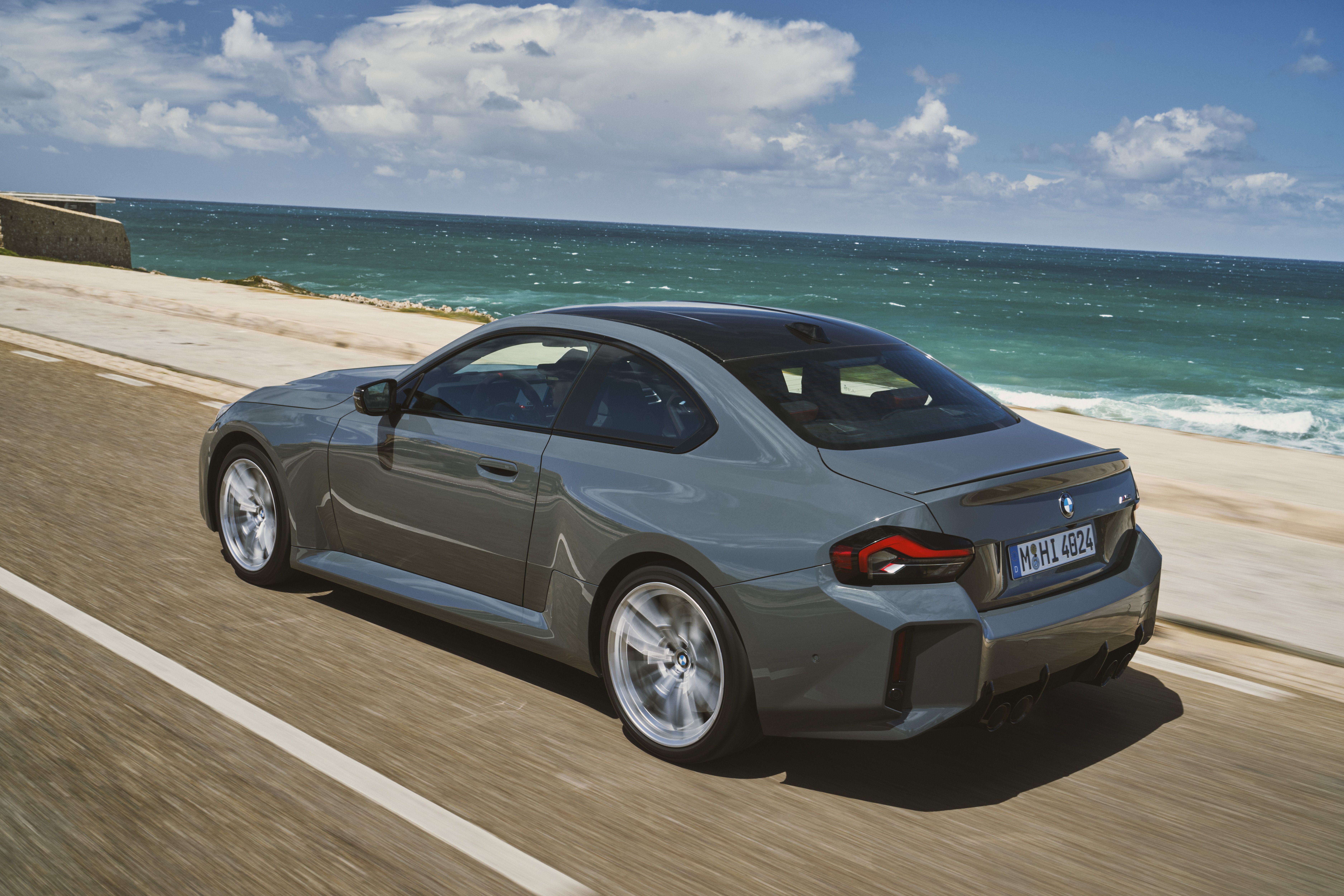 BMW M2 2024