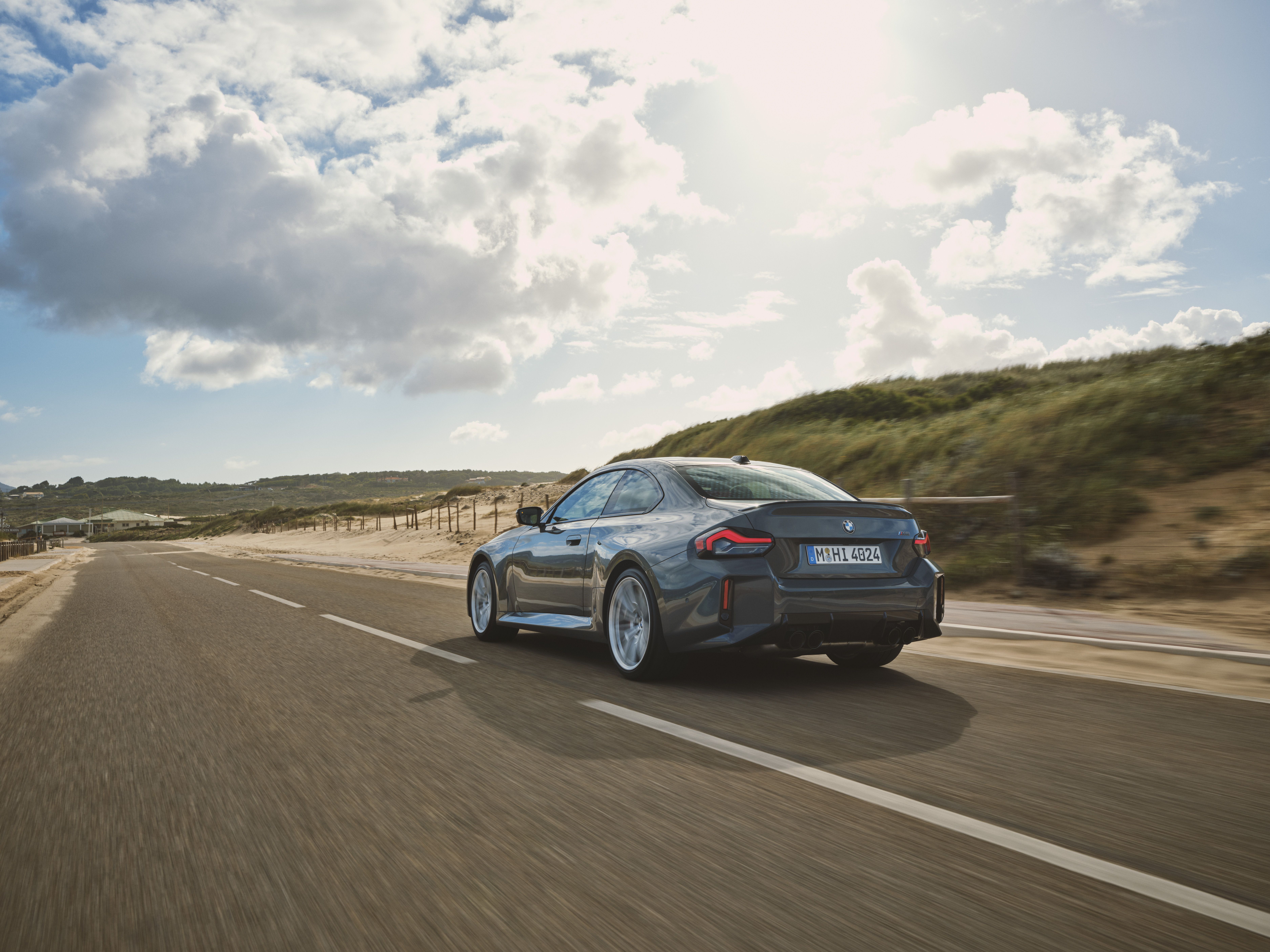 BMW M2 2024