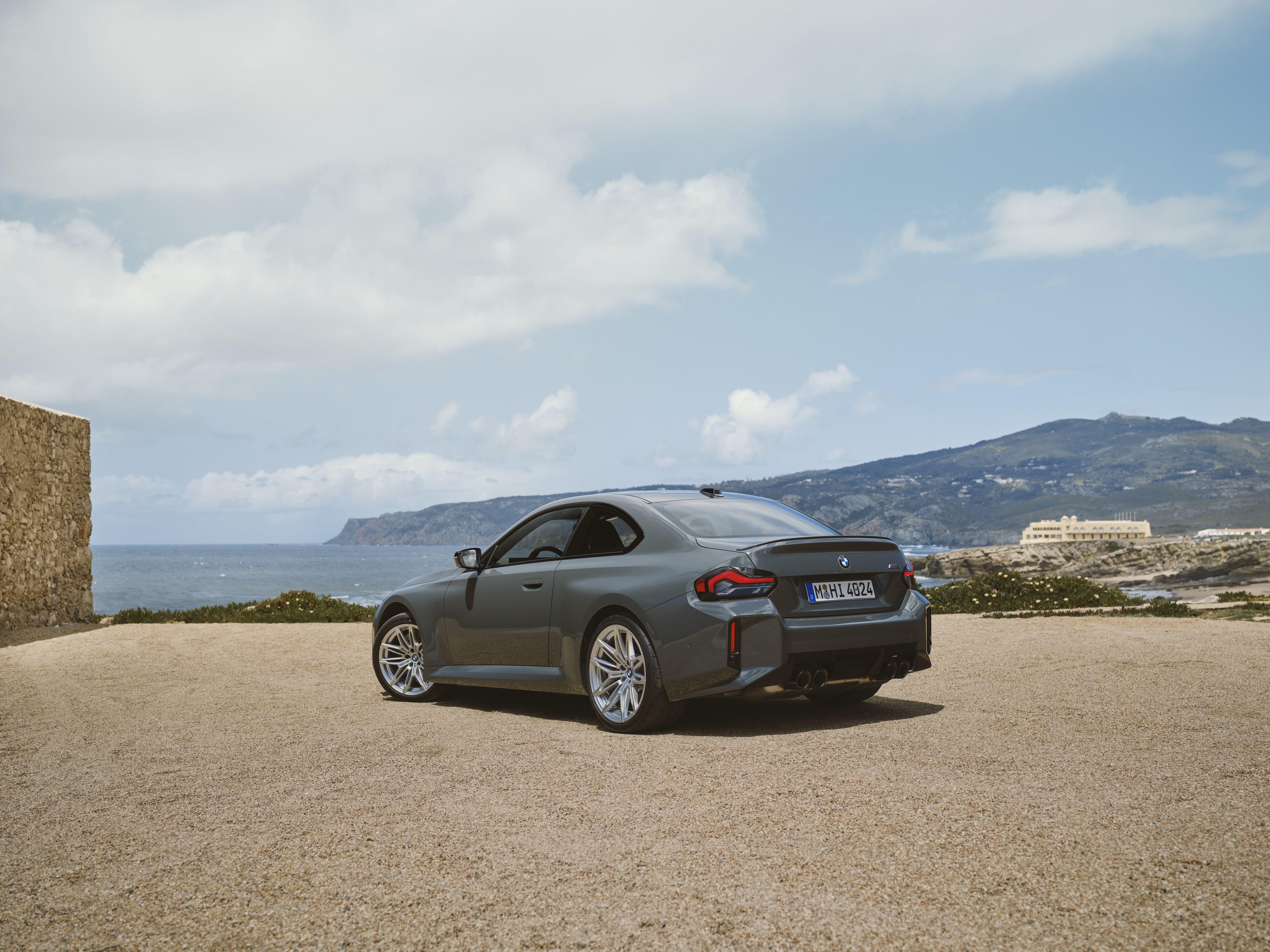 BMW M2 2024