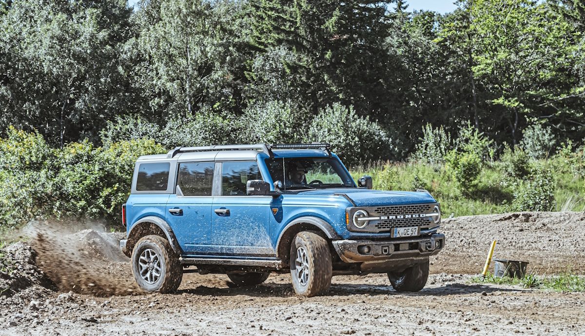 Analizamos a fondo uno de esos coches que todavía hacen soñar, prueba y opiniones del Ford Bronco