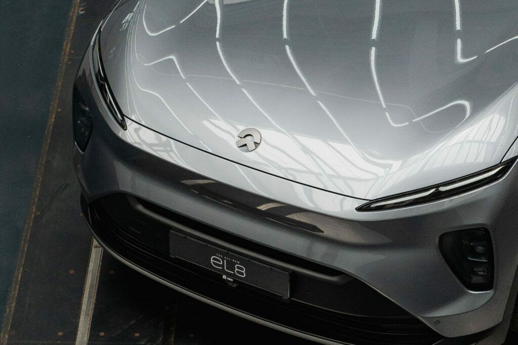 Nio EL8