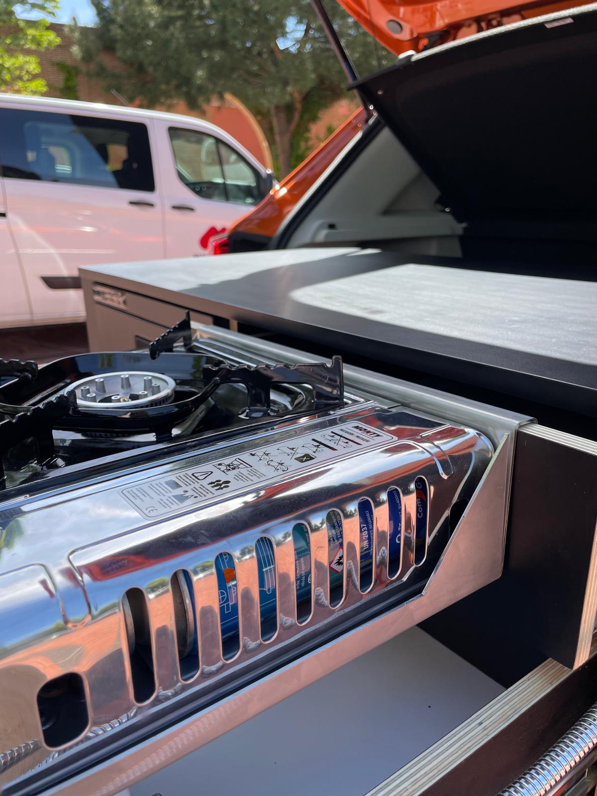 MG ZS camper by Cíclope