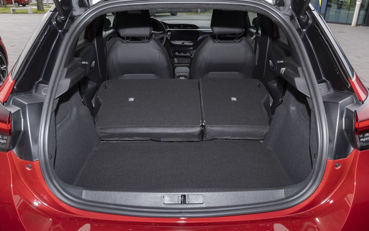 Opel Corsa Hybrid 2024