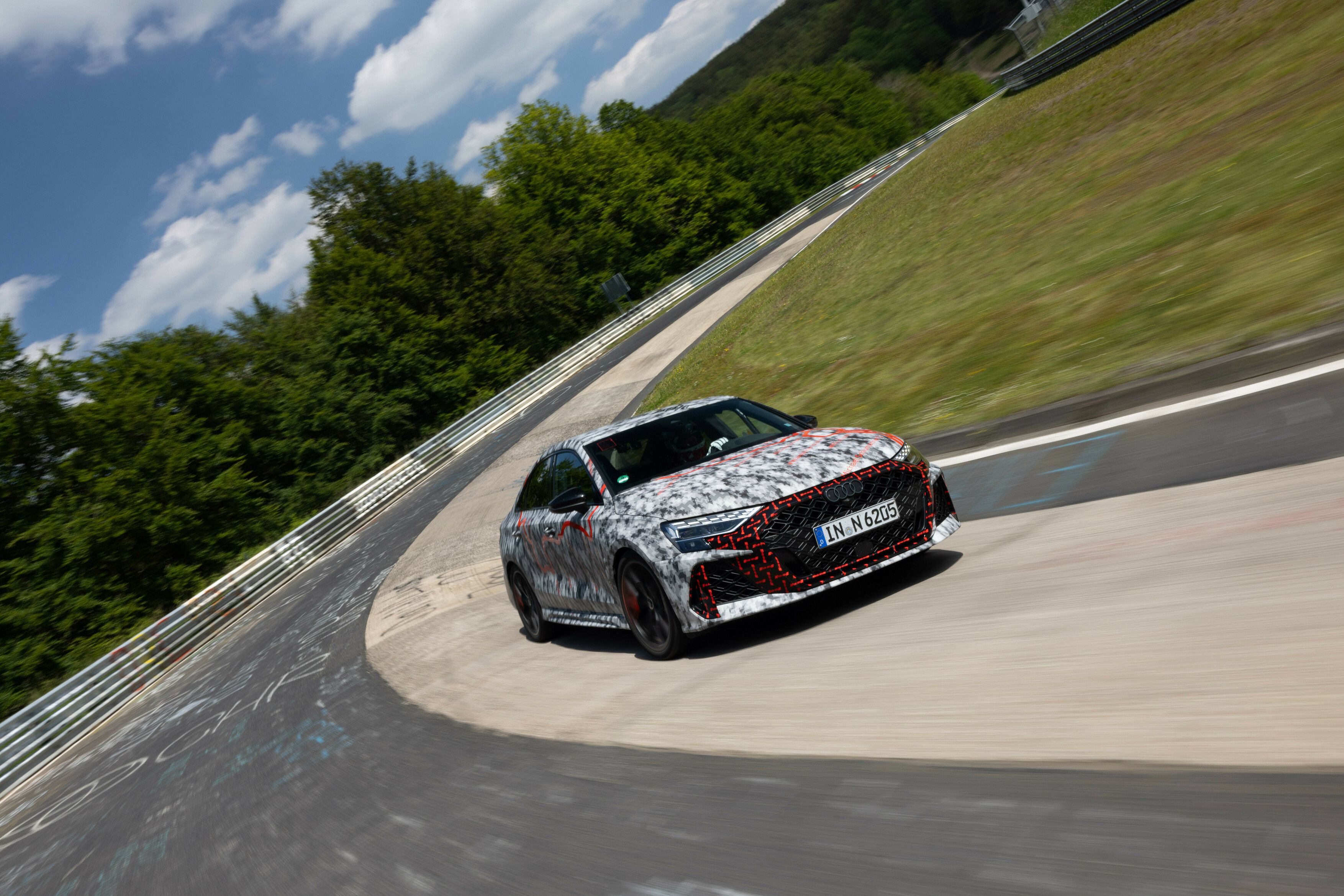 Audi RS 3 récord Nürburgring