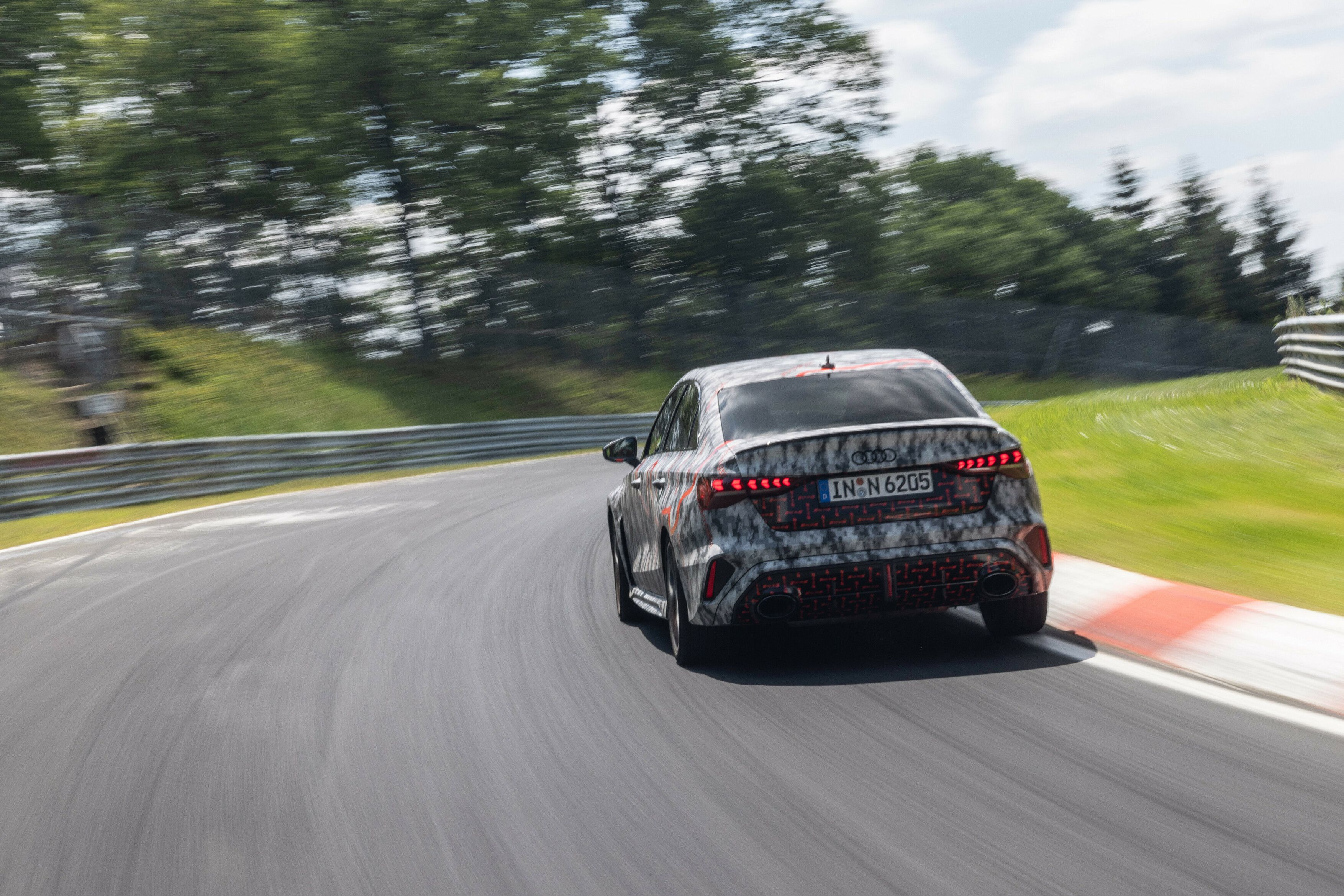 Audi RS 3 récord Nürburgring