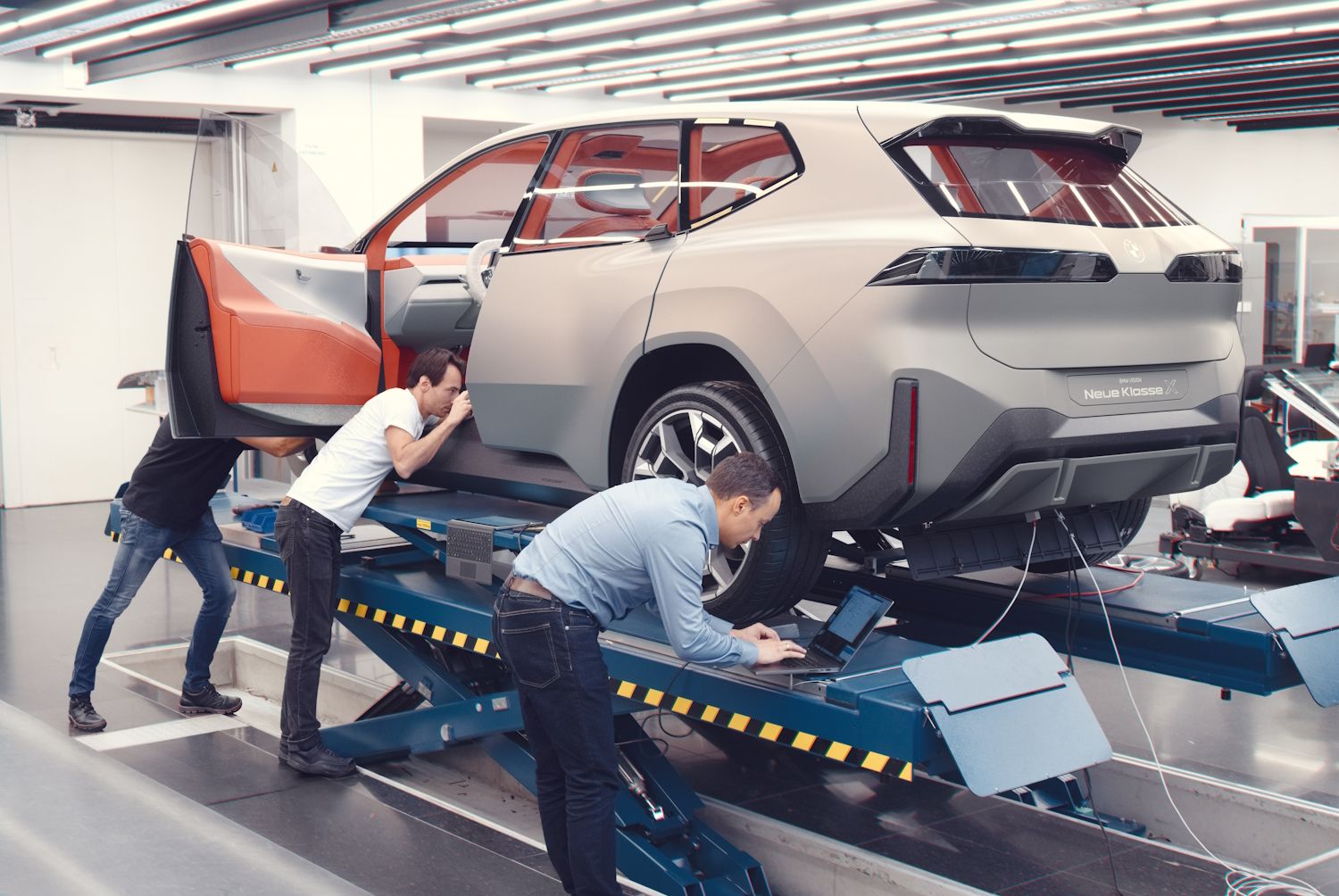 Primeras ilustraciones del BMW iX4
