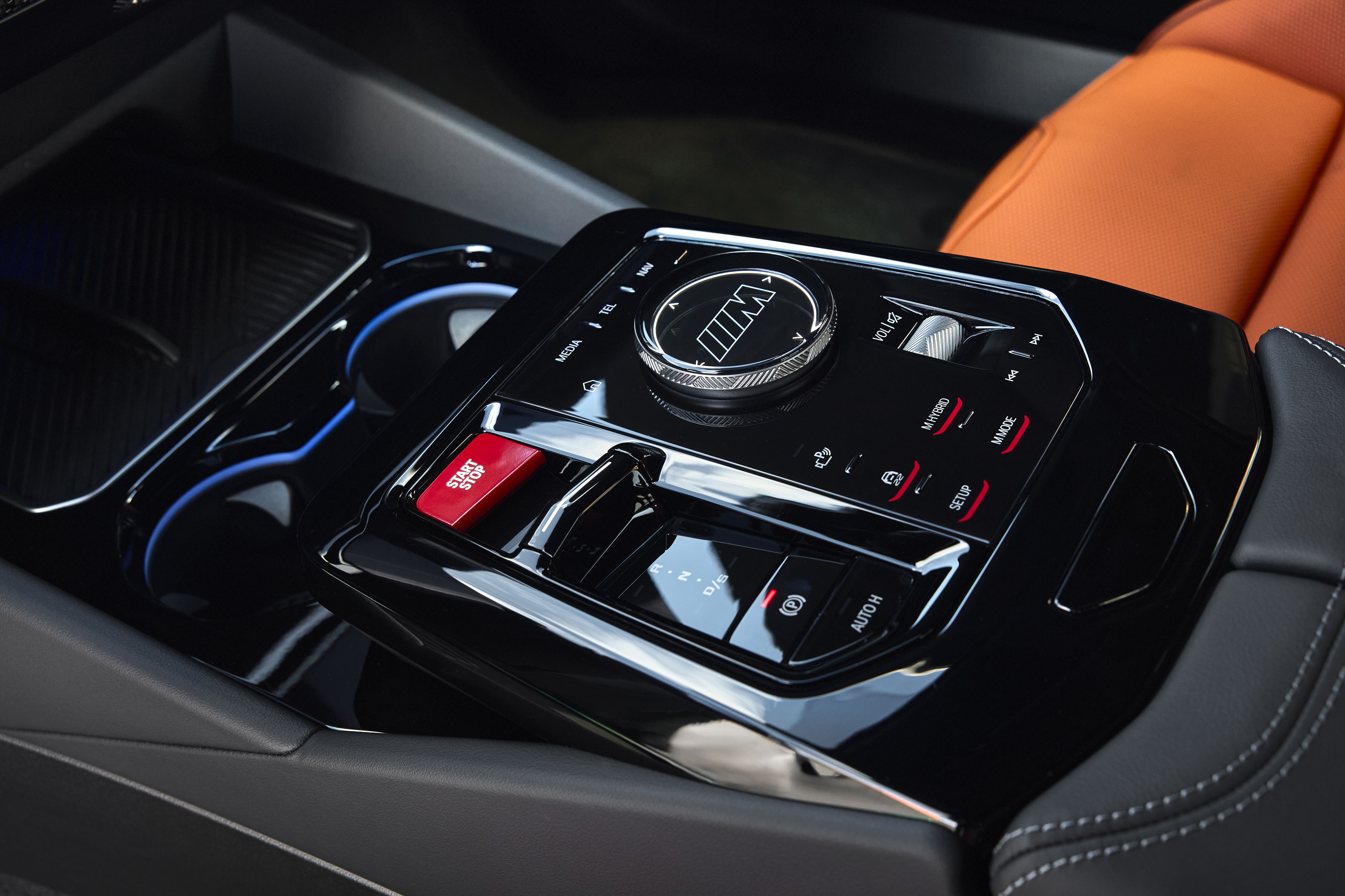 BMW M5 2024