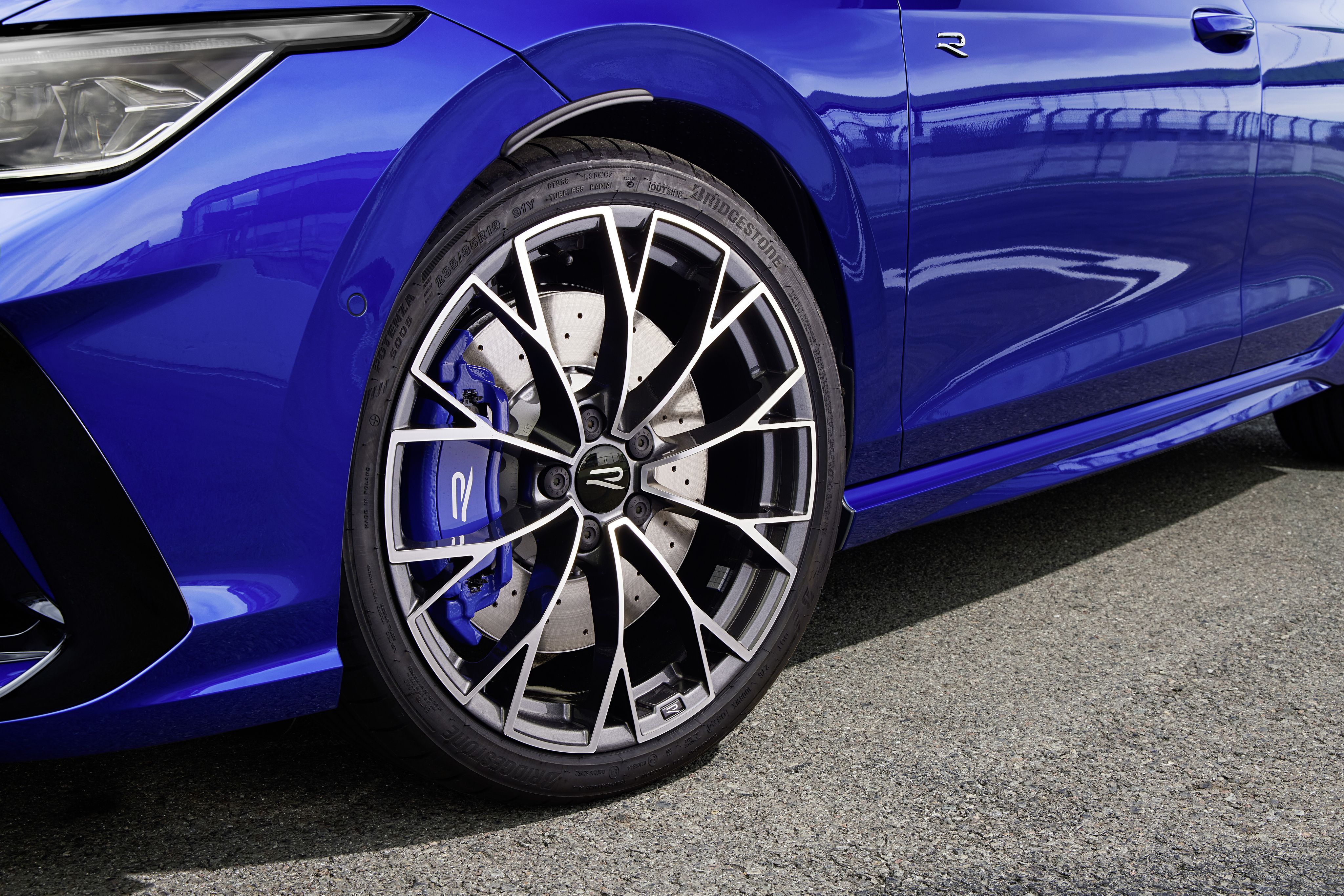 Volkswagen Golf R 2024