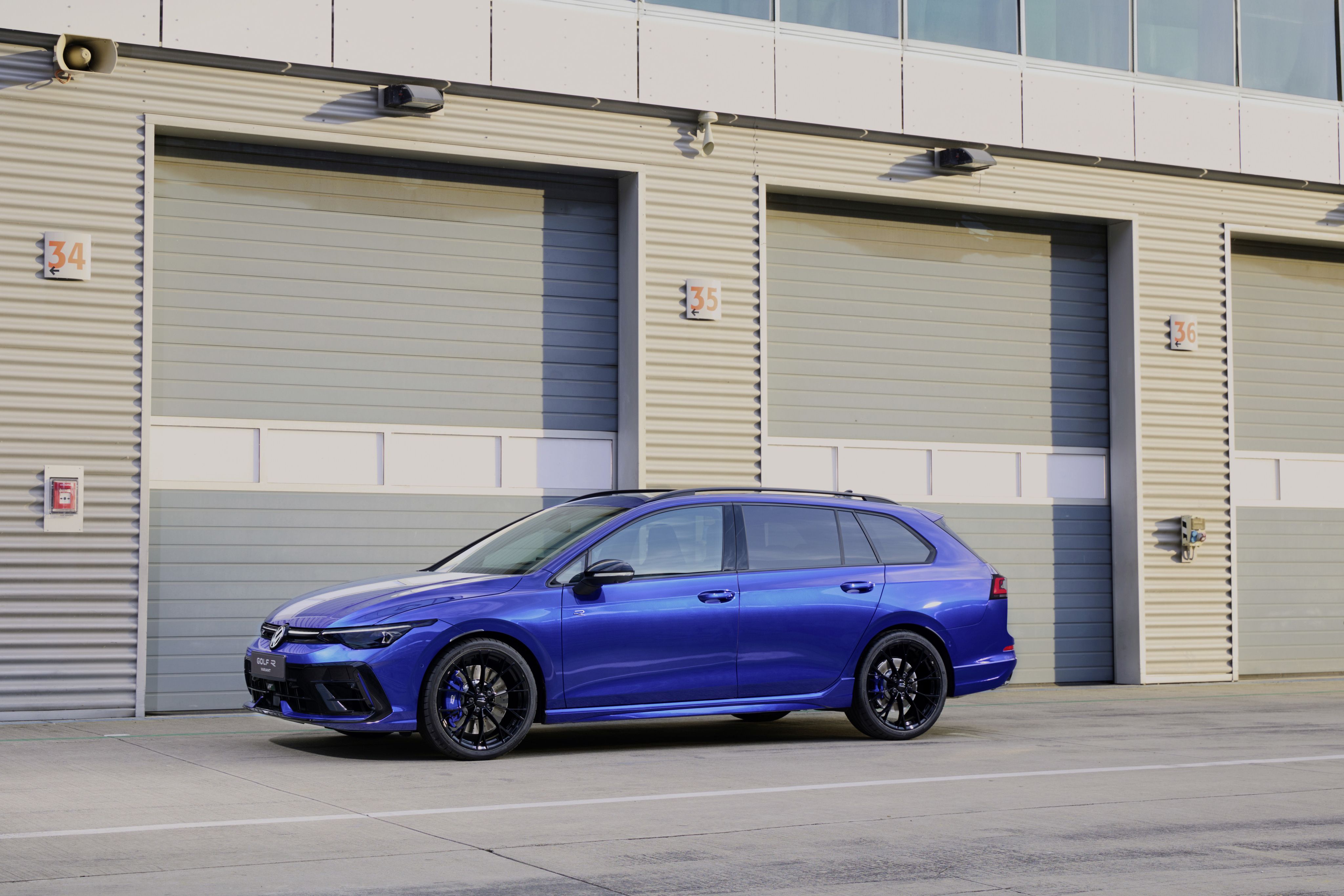 Volkswagen Golf Variant R 2024