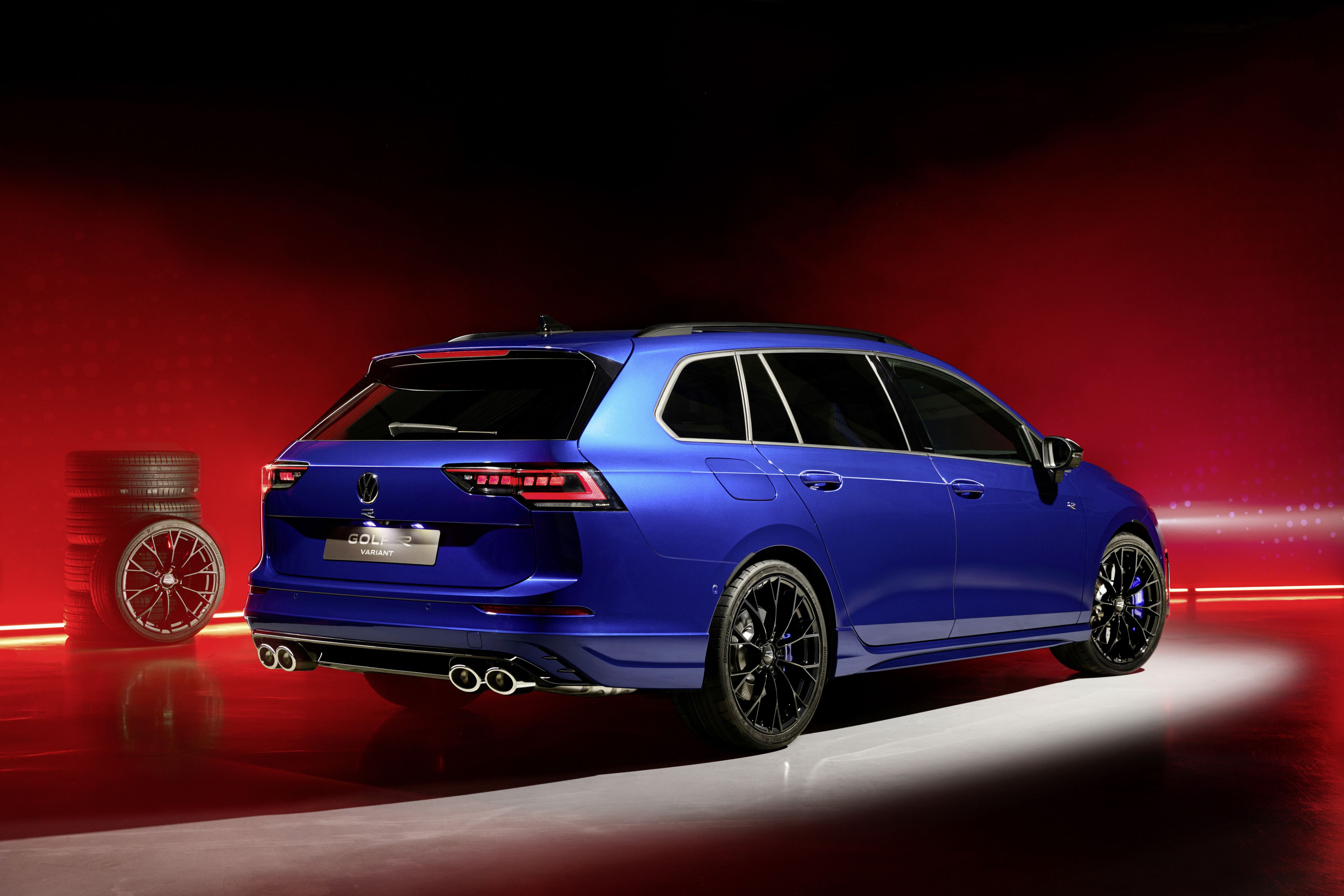 Volkswagen Golf Variant R 2024