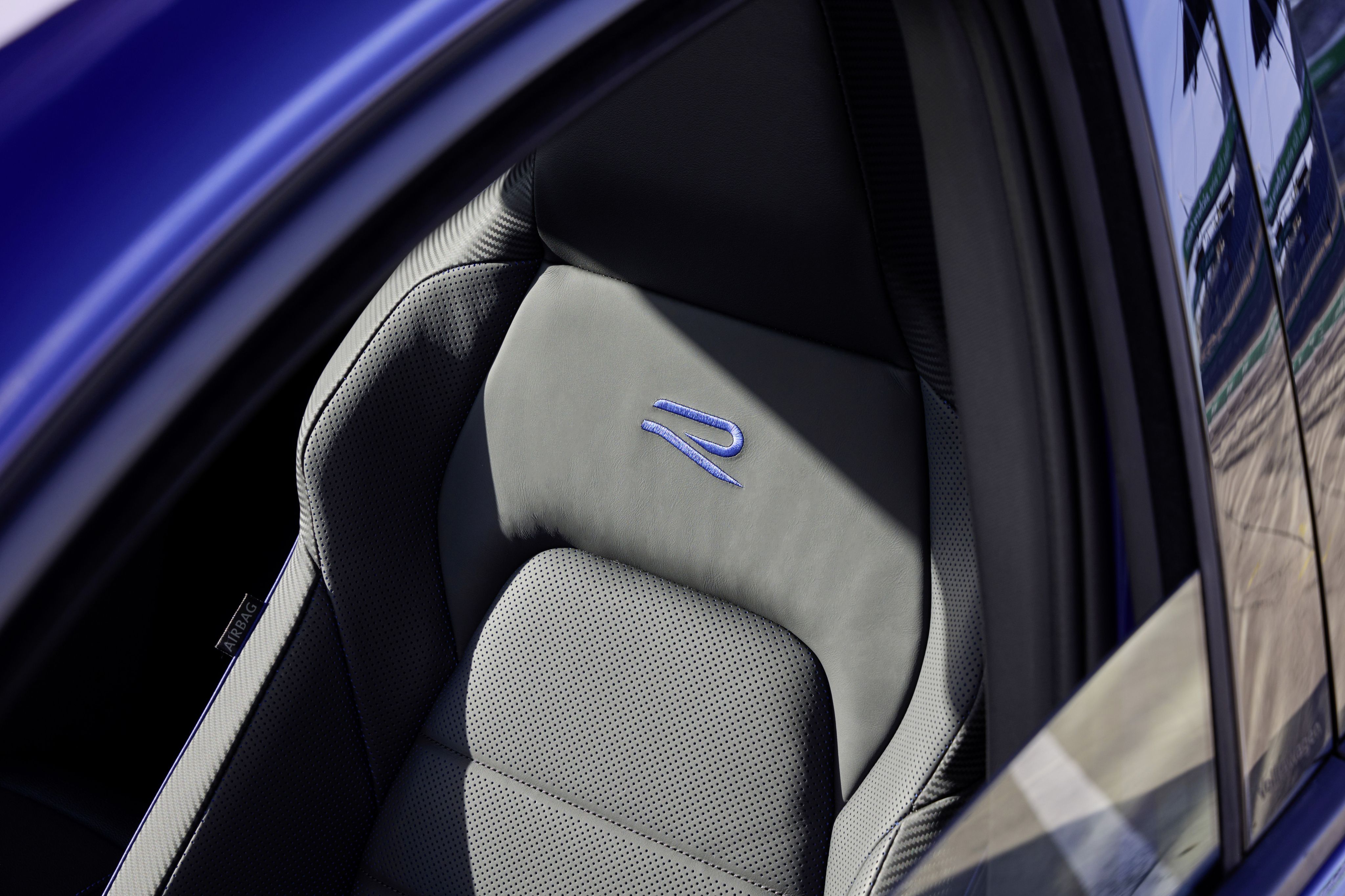 Volkswagen Golf Variant R 2024