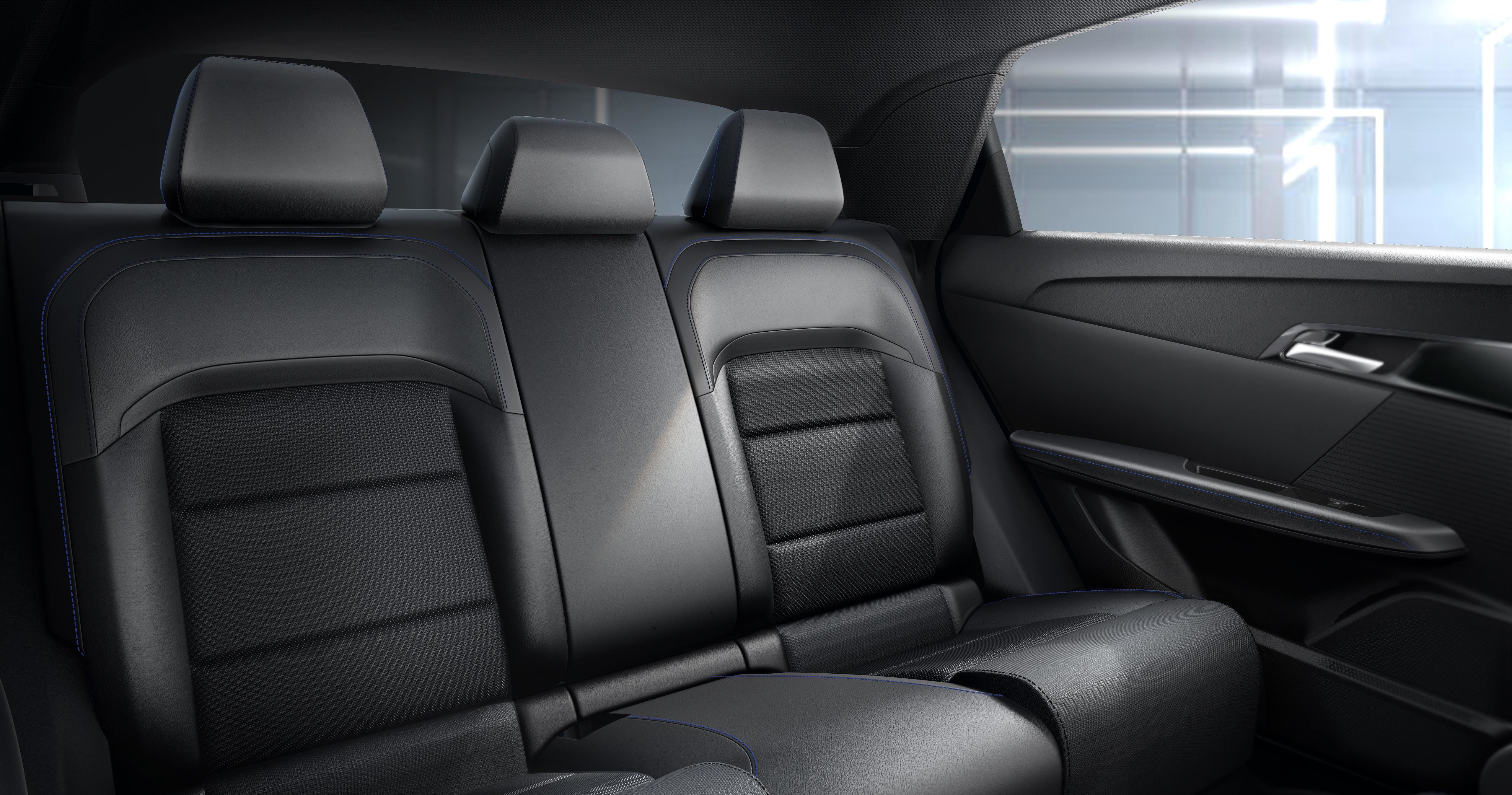 Interior04