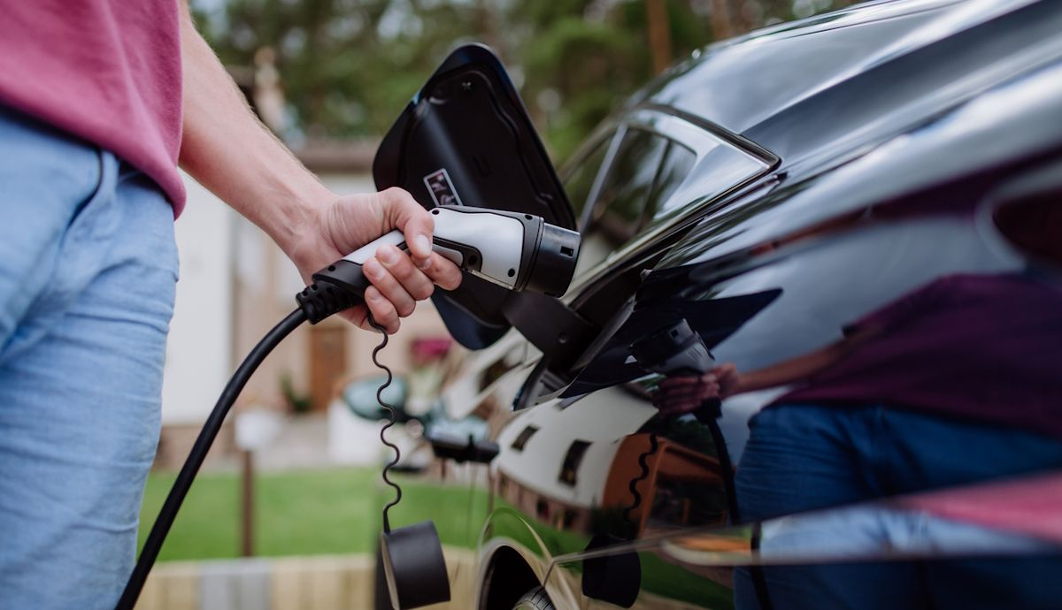 No solo es en España, el problema de los coches eléctricos es mundial y es éste… (entre otros)