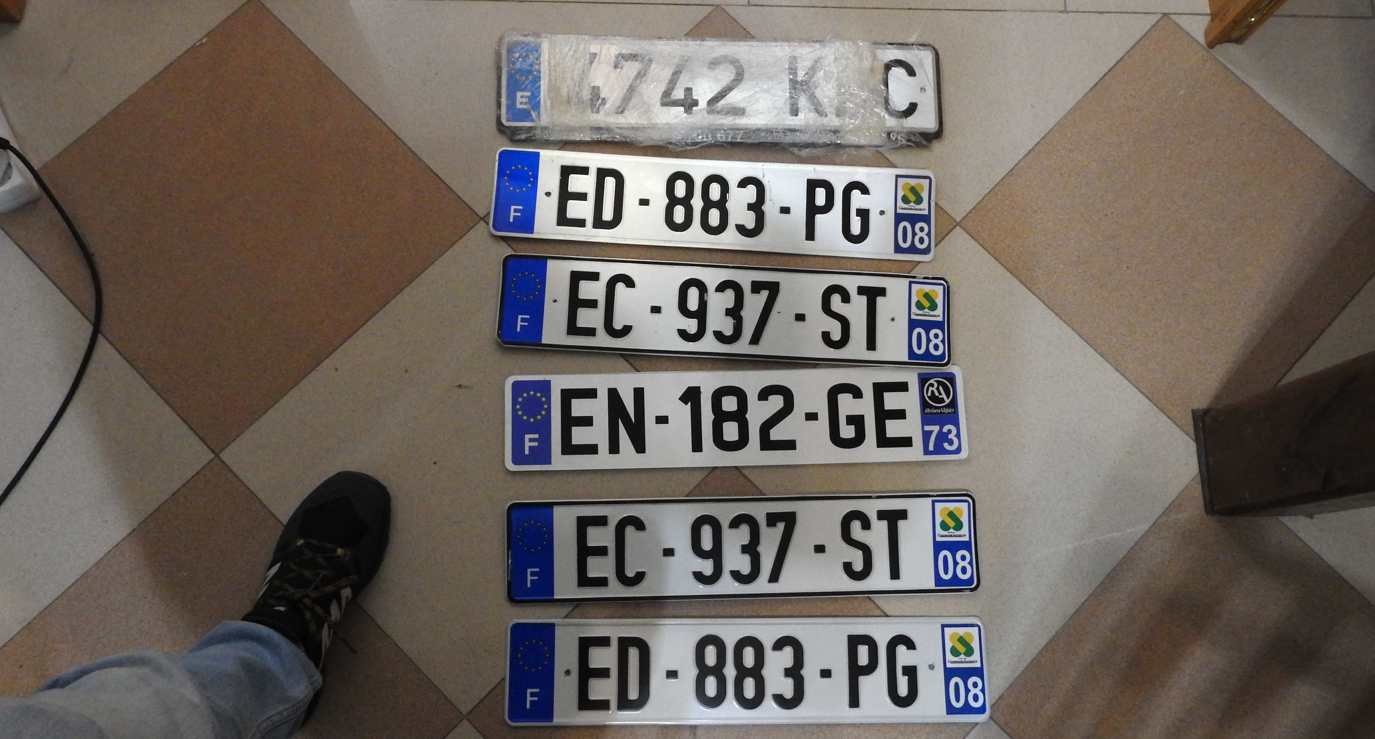 Todos los detalles de la operación Z-BABILONIA y del robo masivo de coches híbridos