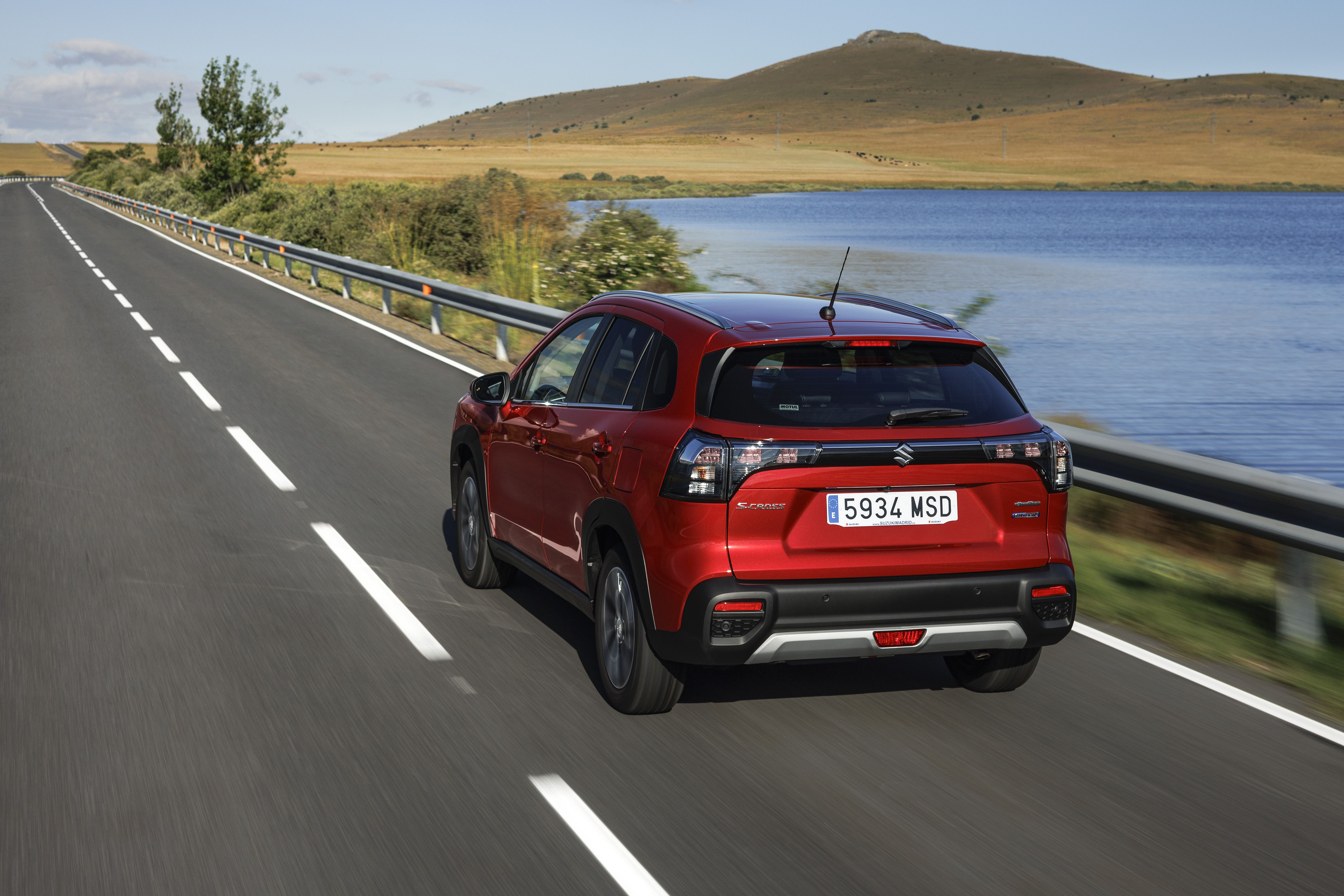 Suzuki S-Cross