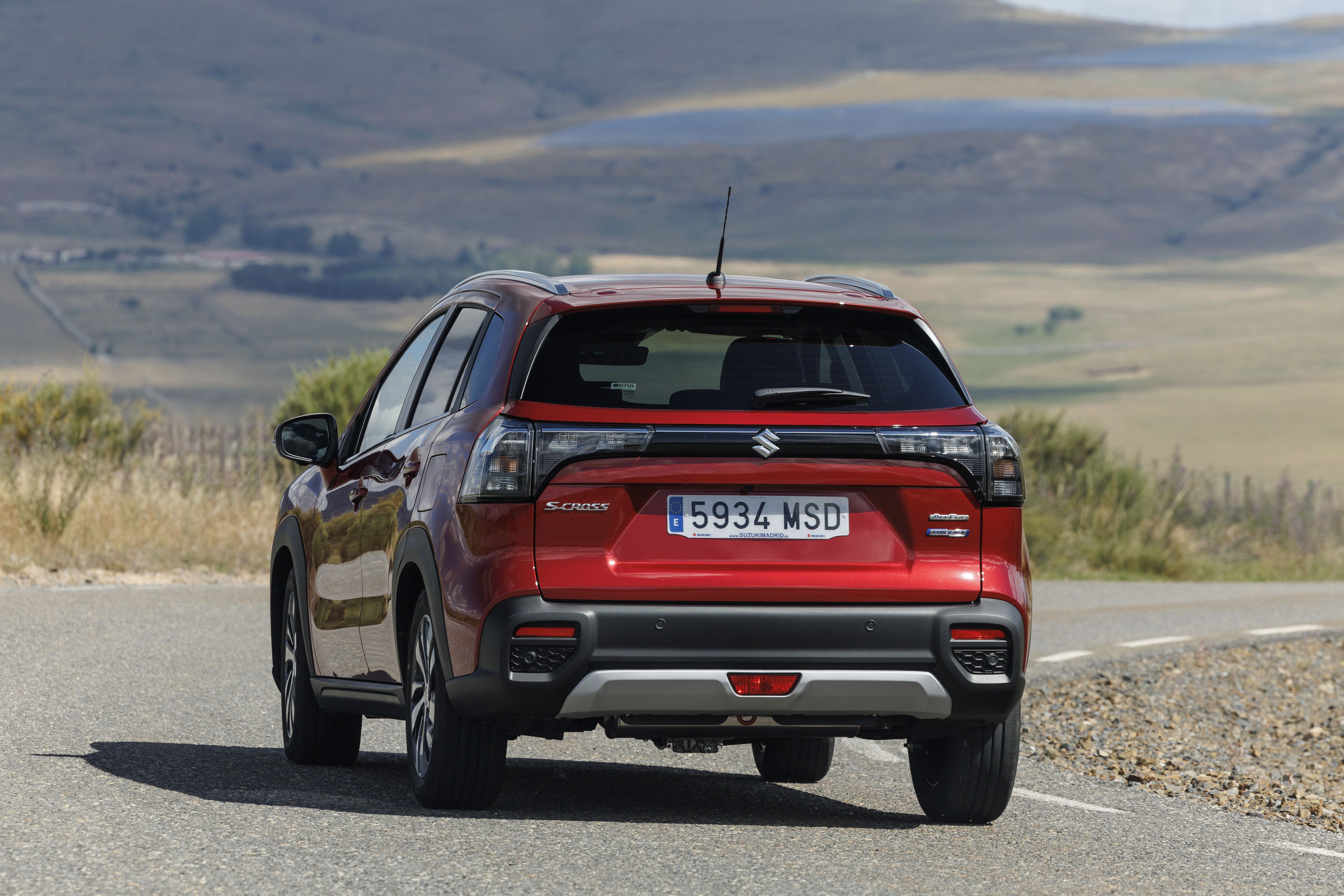 Suzuki S-Cross  2024