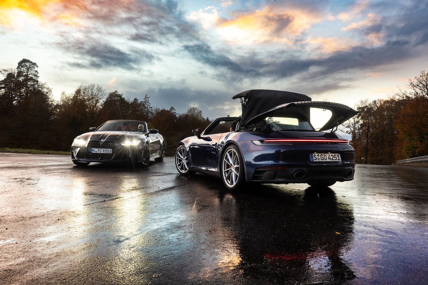 BMW M4 Competition Xdrive Cabrio vs Porsche 911 Carrera 4 GTS Cabrio