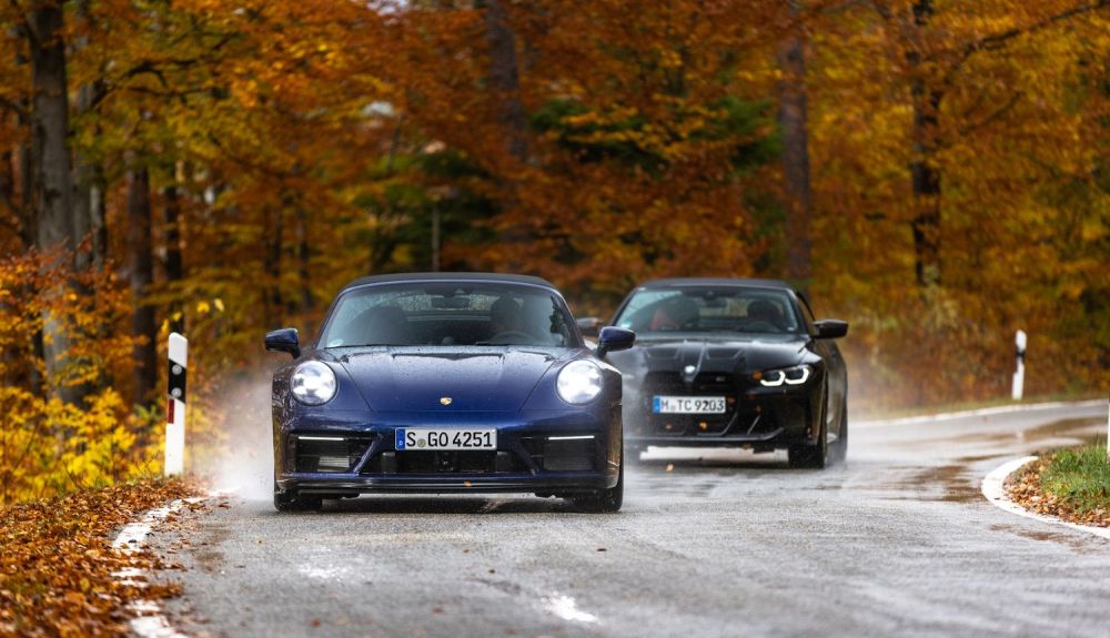 BMW M4 Competition Xdrive Cabrio vs Porsche 911 Carrera 4 GTS Cabrio