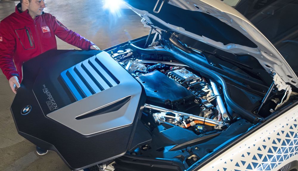 BMW iX5 Hydrogen Prototyp