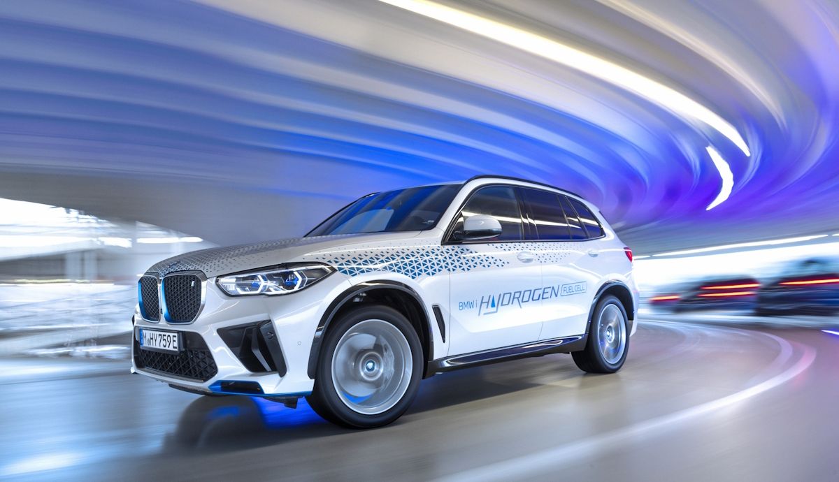 Probamos el SUV del futuro, un BMW iX5 Hydrogen listo para venderse y que deja grandes sensaciones