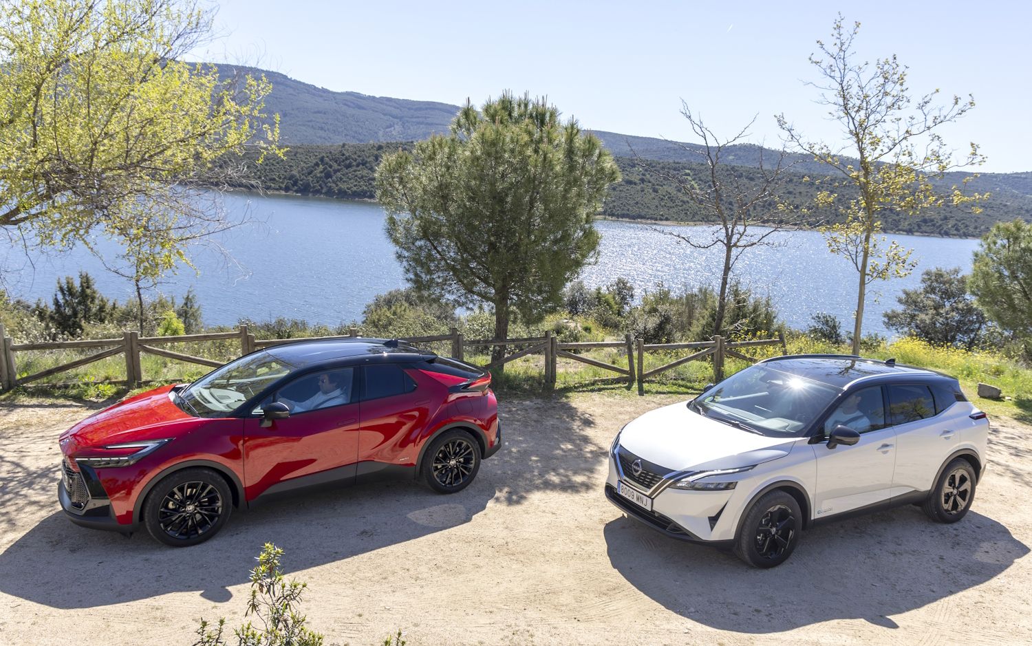 Comparativa: Nissan Qashqai e-Power vs Toyota C-HR 200H