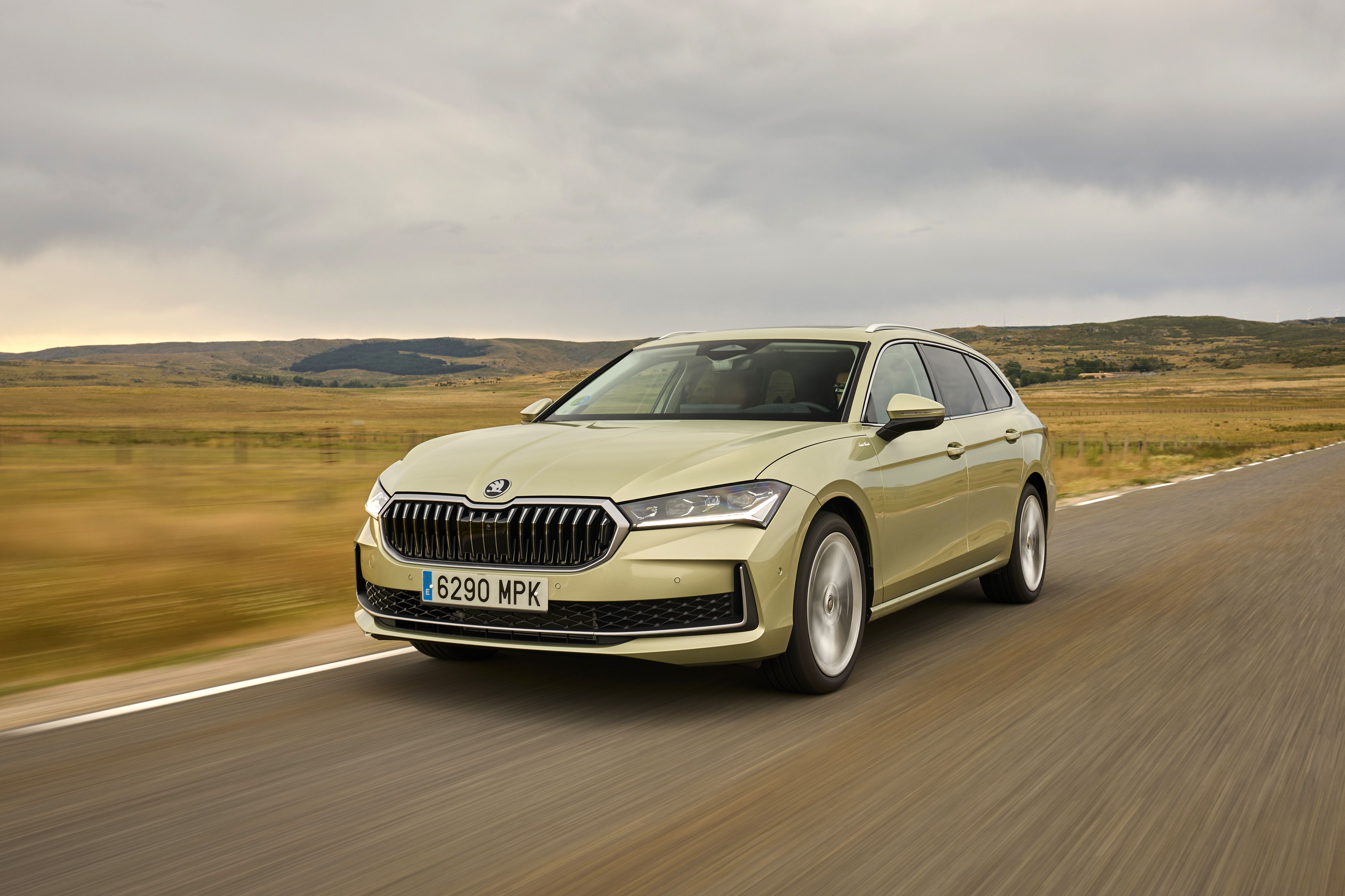 Skoda Superb 2024