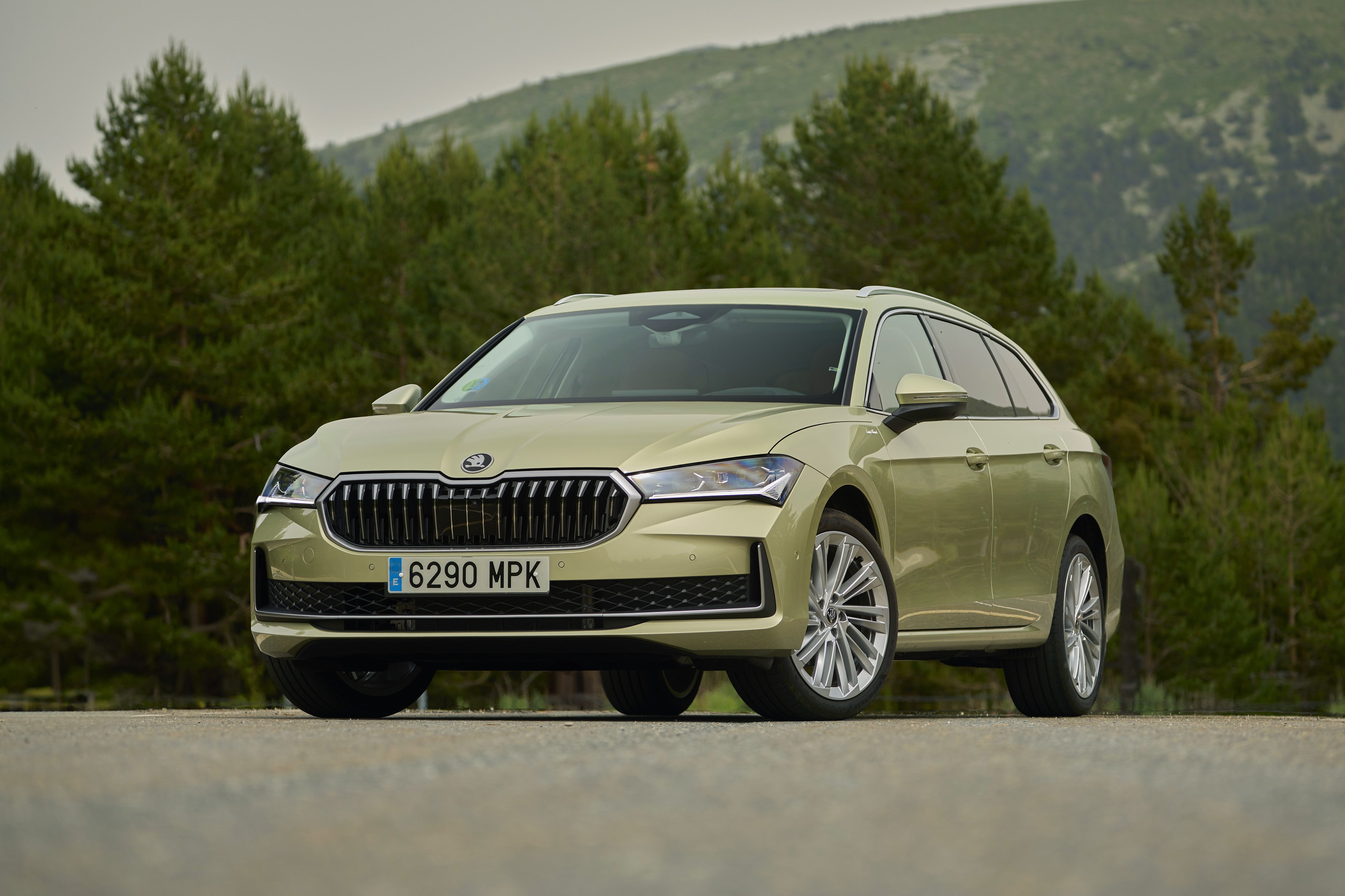 Skoda Superb 2024