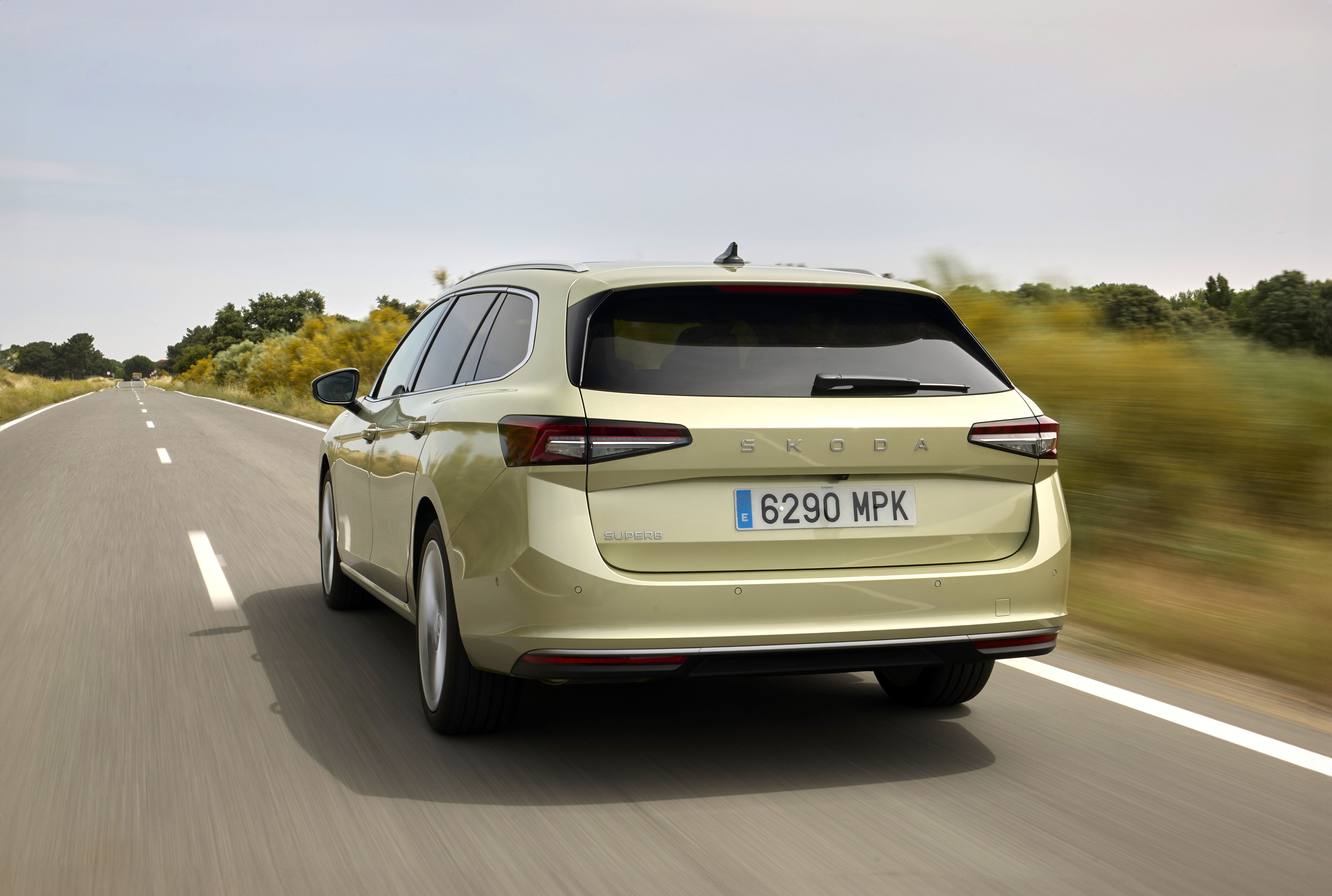 Skoda Superb 2024