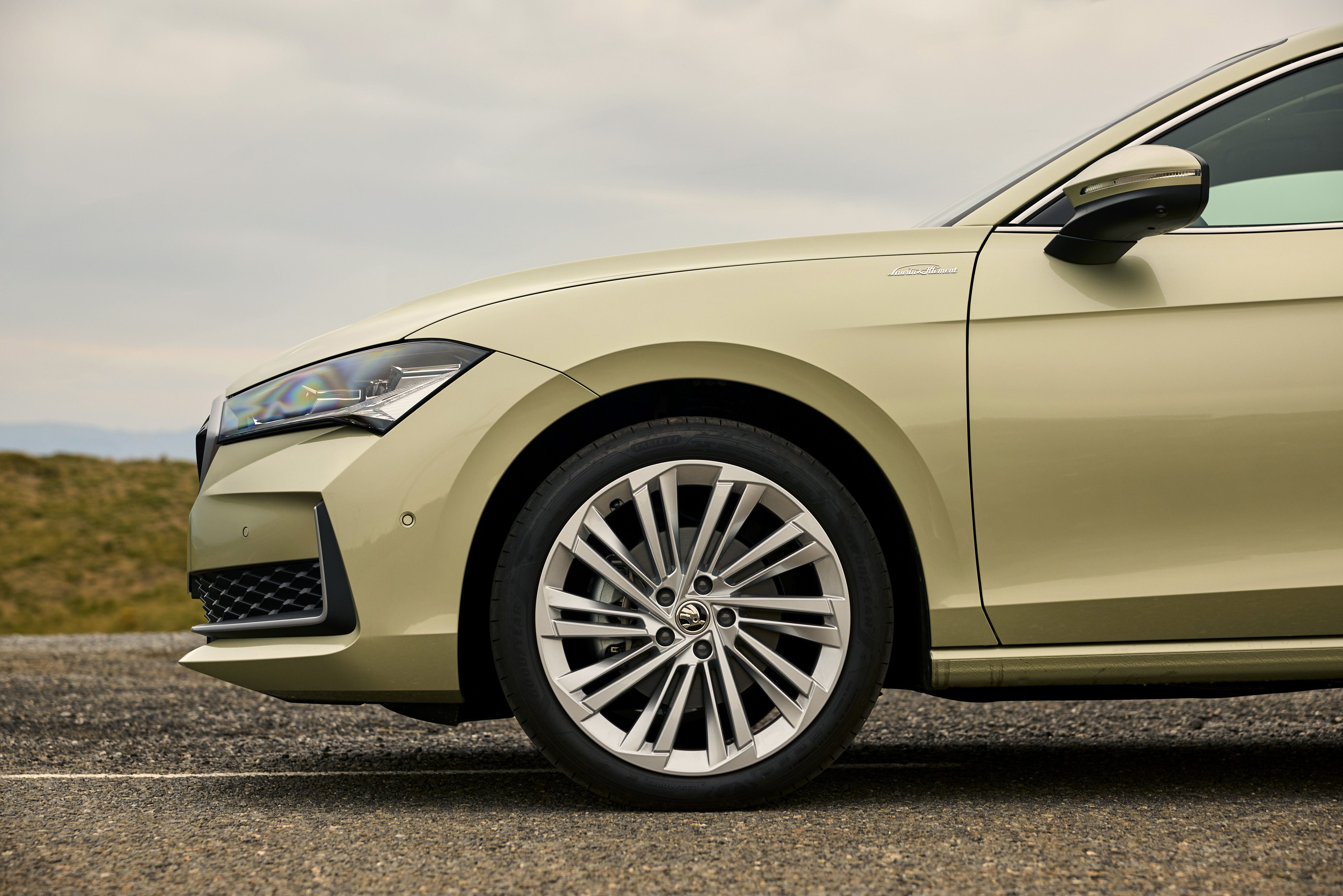 Skoda Superb 2024