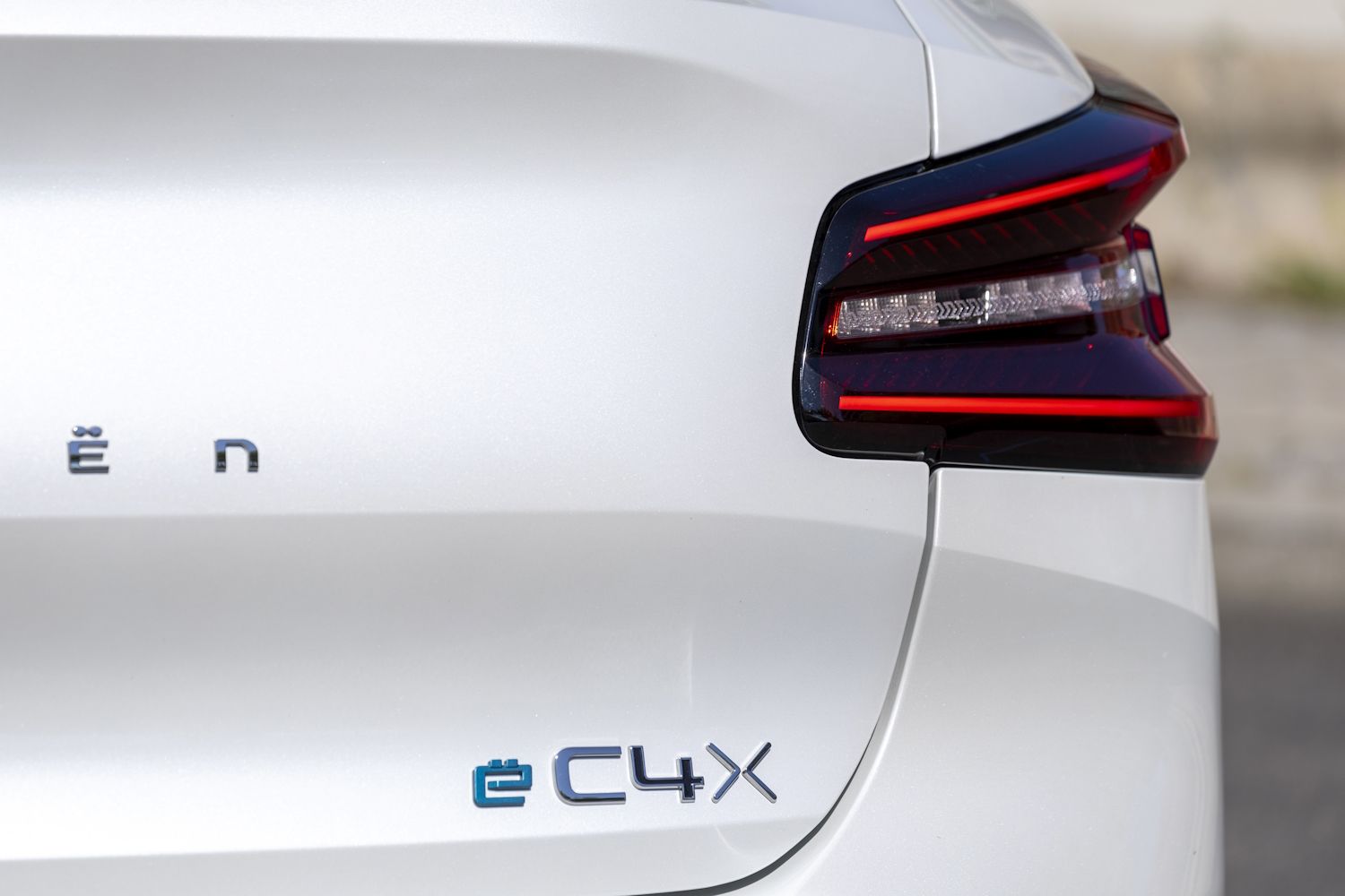 Citroën ë-C4 X 2024