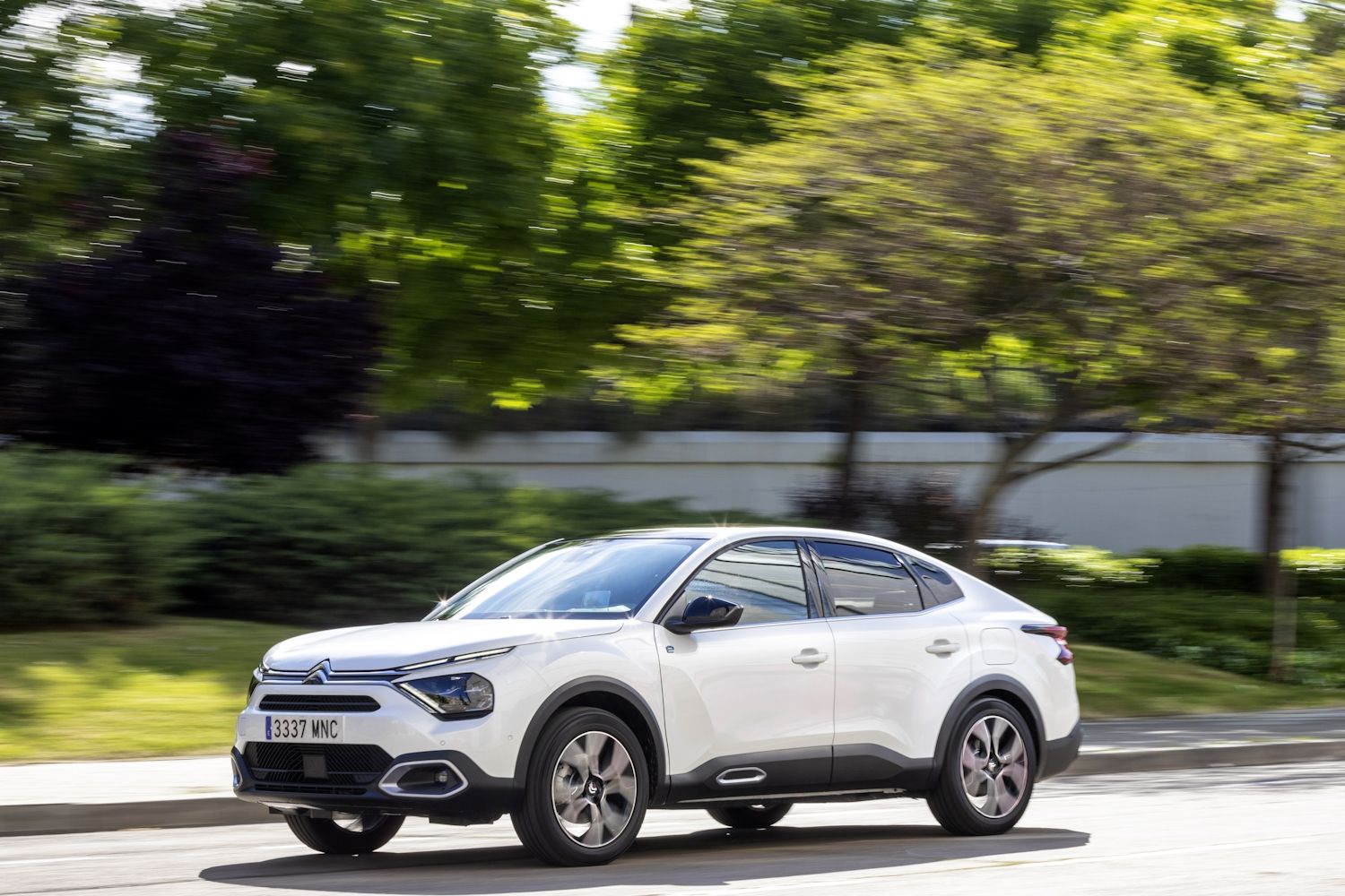 Citroën ë-C4 X 2024