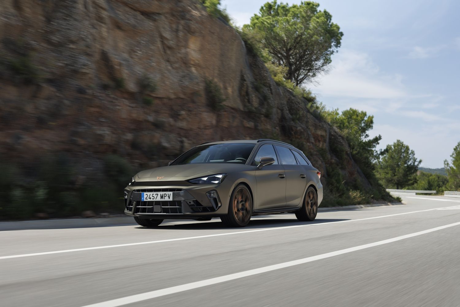 Cupra León Sportstourer VZ TSi/333 4Drive DSG/7