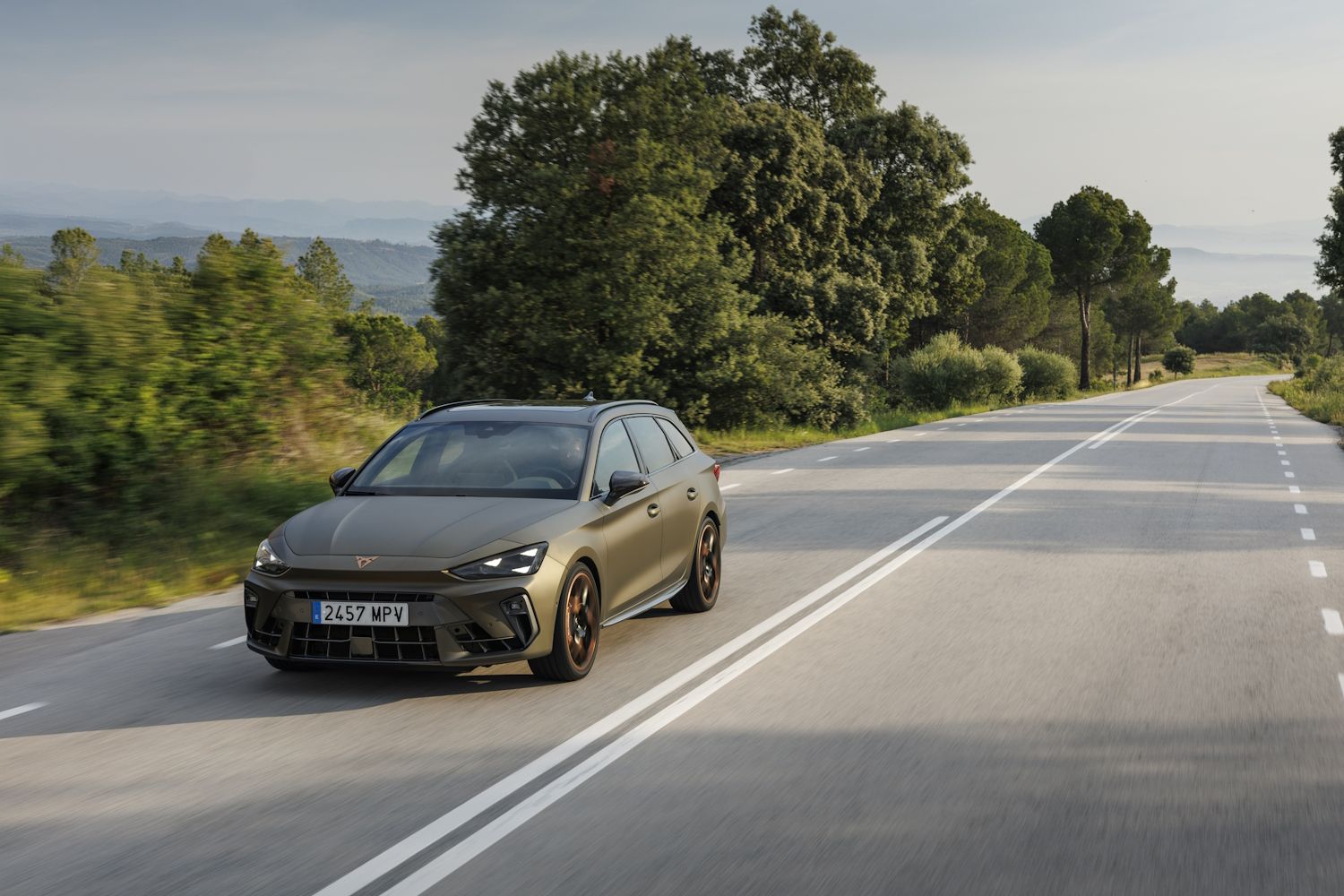 Cupra León Sportstourer VZ TSi/333 4Drive DSG/7