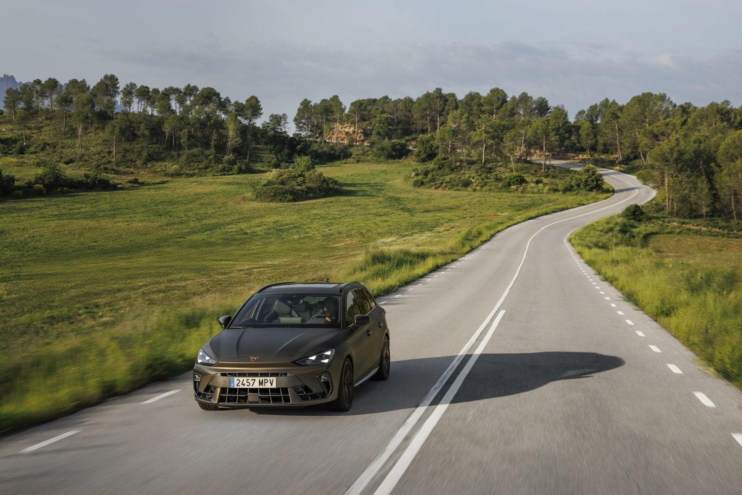 Cupra León Sportstourer VZ TSi/333 4Drive DSG/7