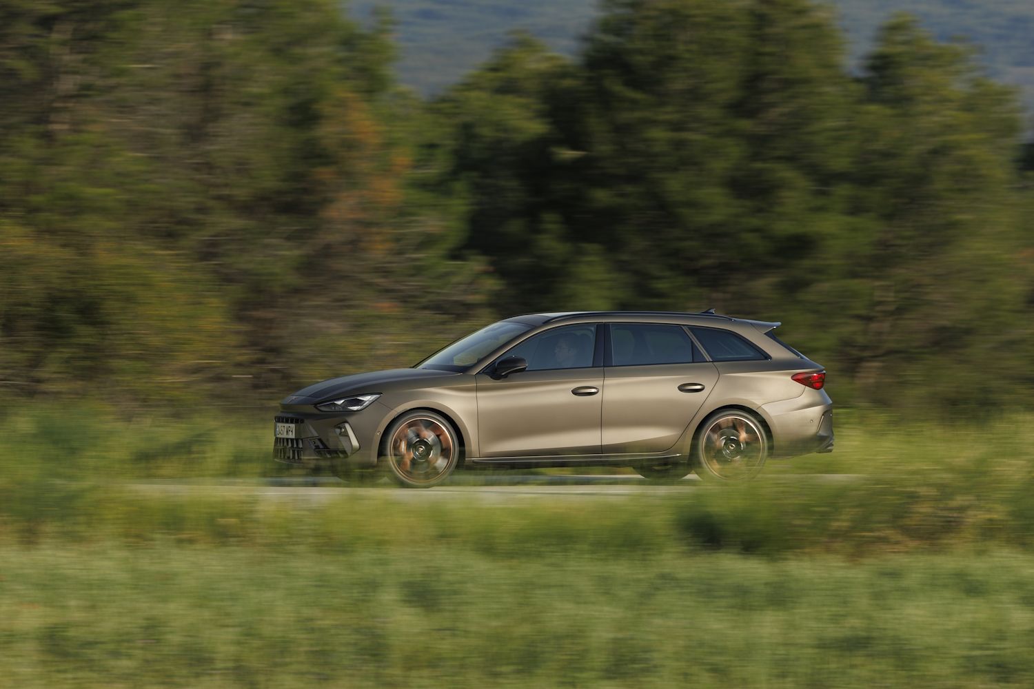 Cupra León Sportstourer VZ TSi/333 4Drive DSG/7