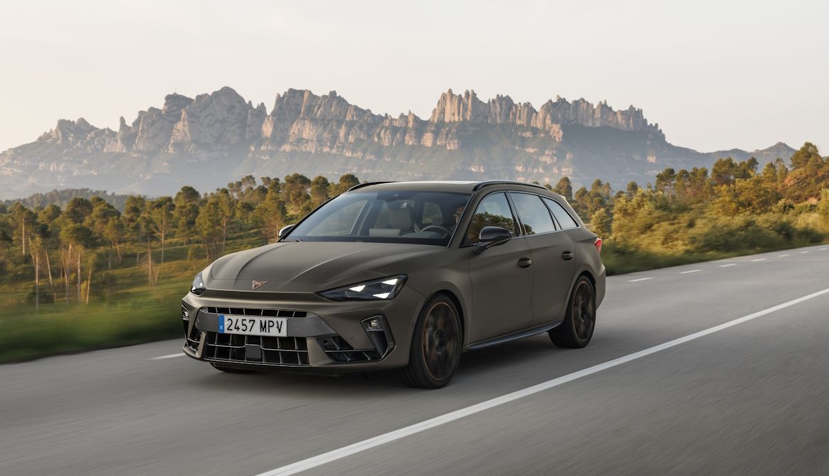 Probamos un Cupra de récord a ritmos endiablados, es hoy el León VZ el mejor compacto deportivo