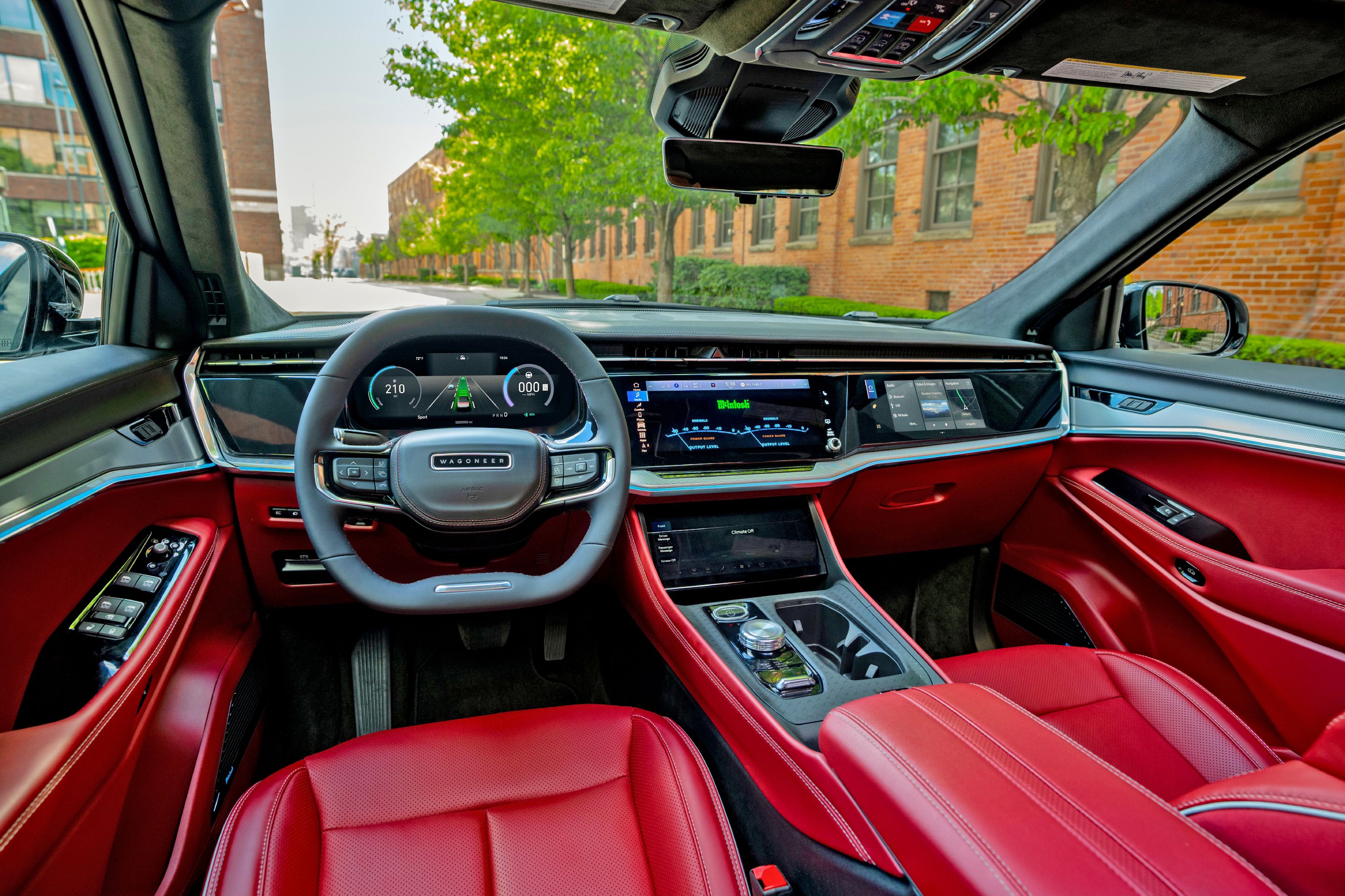 Jeep Wagoneer S 2024