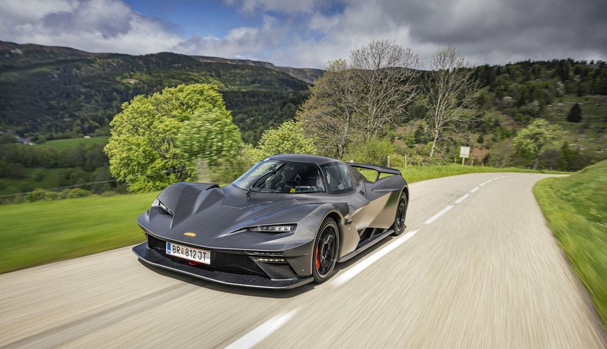 Probamos el KTM X BOW GT XR, el deportivo más especial del mercado y un auténtico coche artesanal