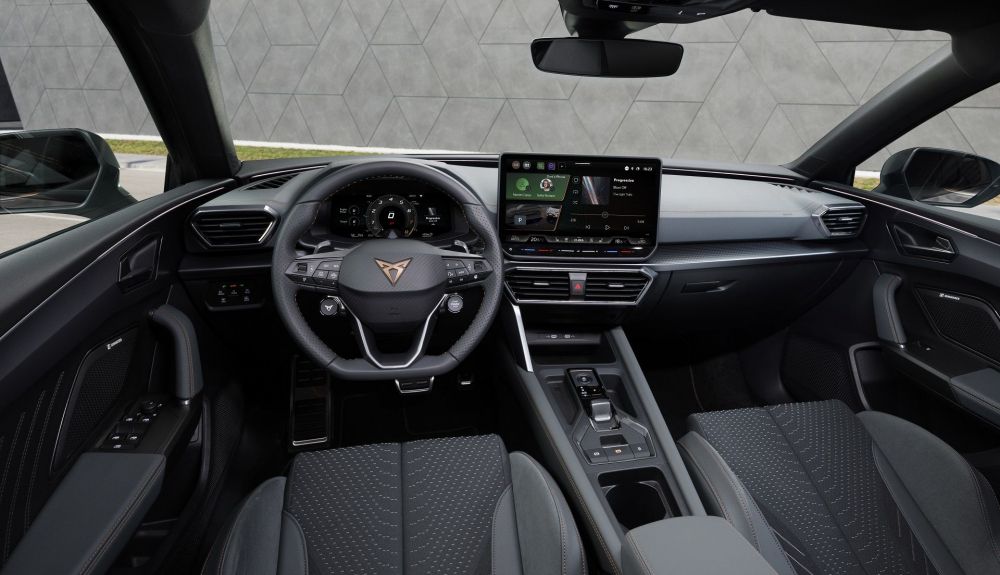 CUPRA LEON SPORSTOURER VZ 2.0 TSI/333 4DRIVE DSG/7 CUPRA LEON SPORSTOURER VZ 2.0 TSI/333 4DRIVE DSG/7