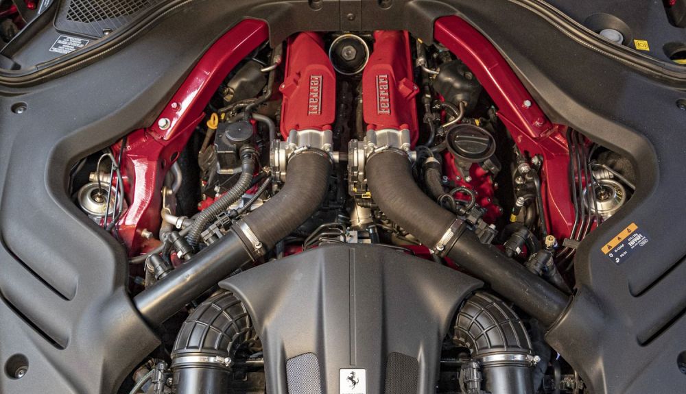 Motor del Ferrari Roma Motor del Ferrari Roma
