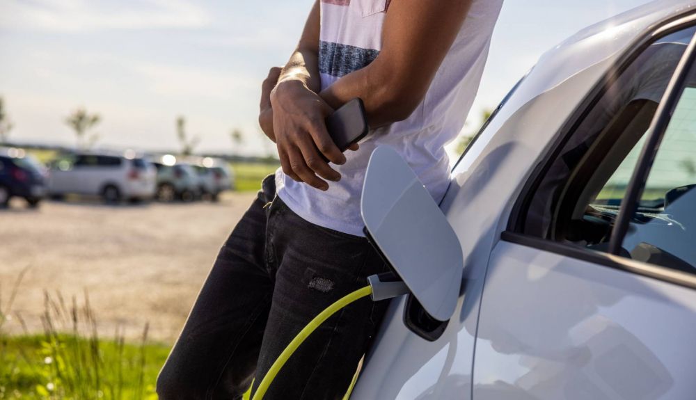 Las ventas de coches eléctricos han caído un 24,76% en agosto