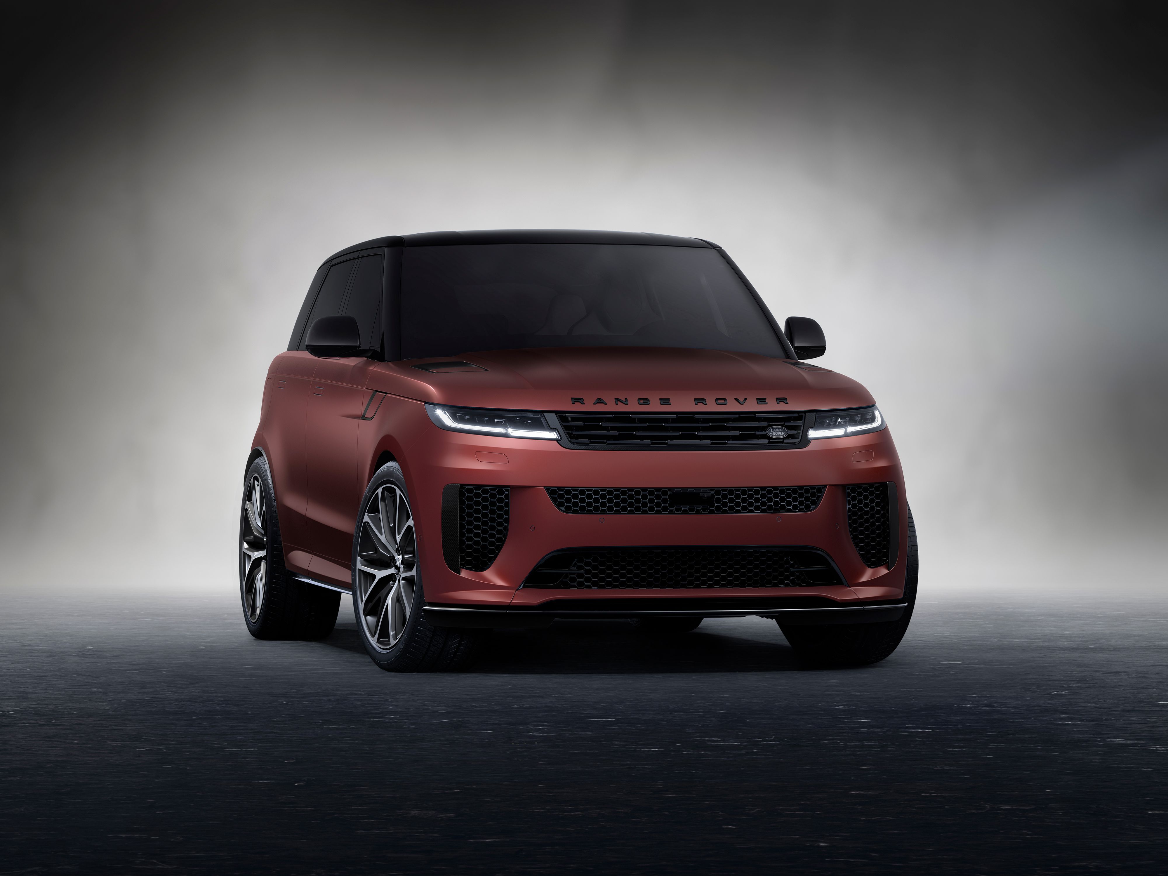 Range Rover Sport SV Edition Two Sunrise Copper