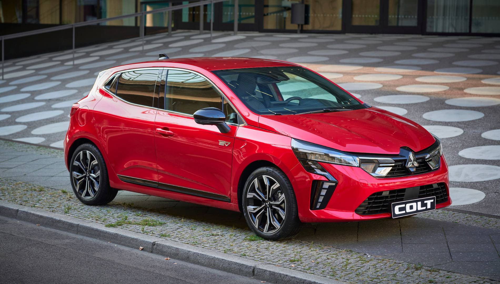 Si querías un Mitsubishi Colt con etiqueta Eco más barato estás de enhorabuena: mira su nuevo motor