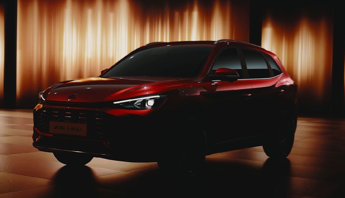 Es el SUV más vendido y lo será aún más, el MG ZS estrena su mejor versión, híbrida y etiqueta ECO